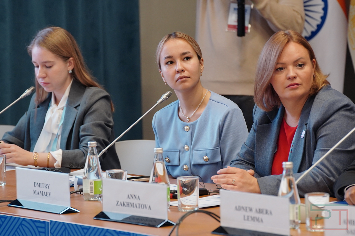 «Чтобы голос молодежи услышали»: о чем шла речь на первом заседании Молодежного совета БРИКС