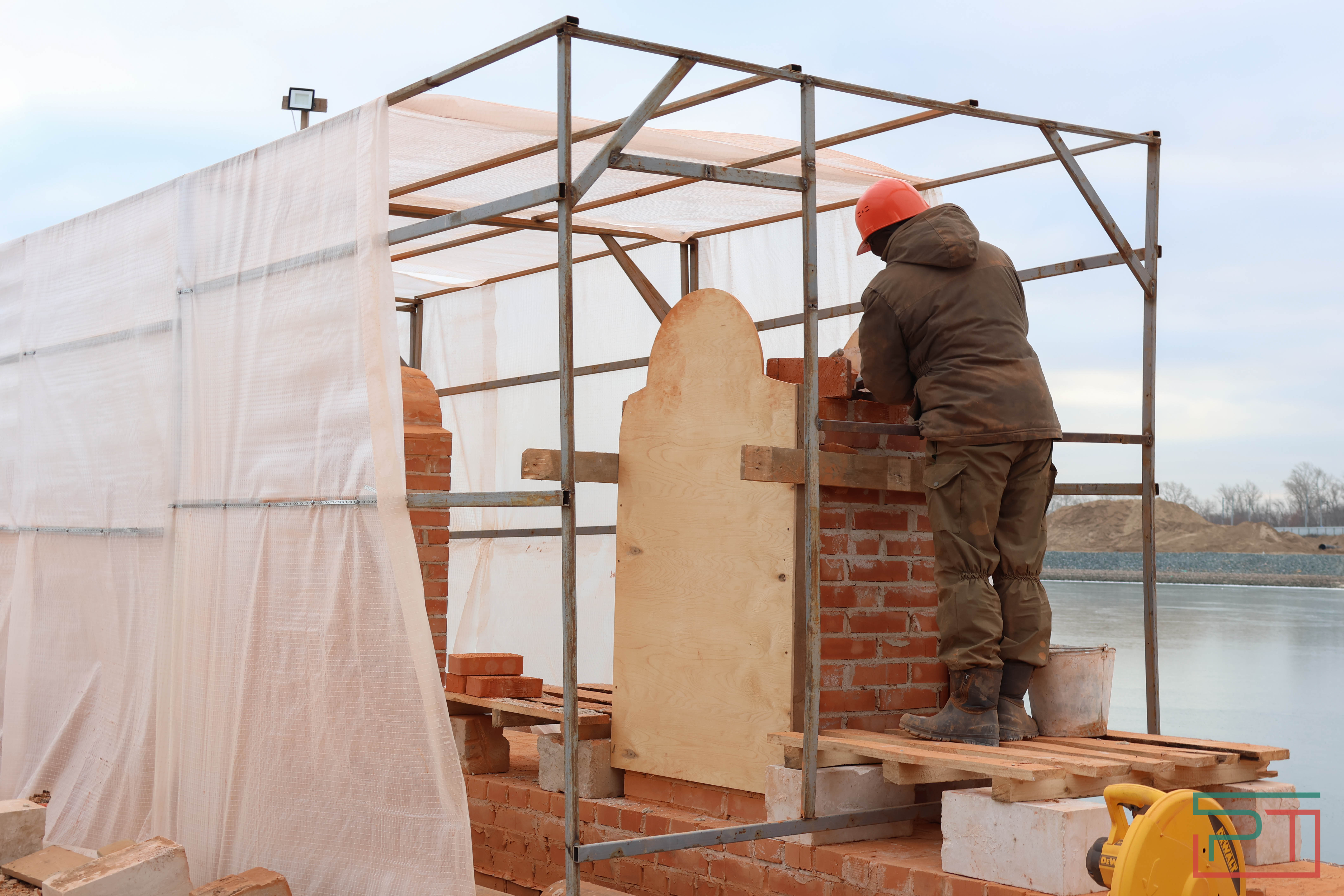 Реставрация «Памятника Павшим воинам»