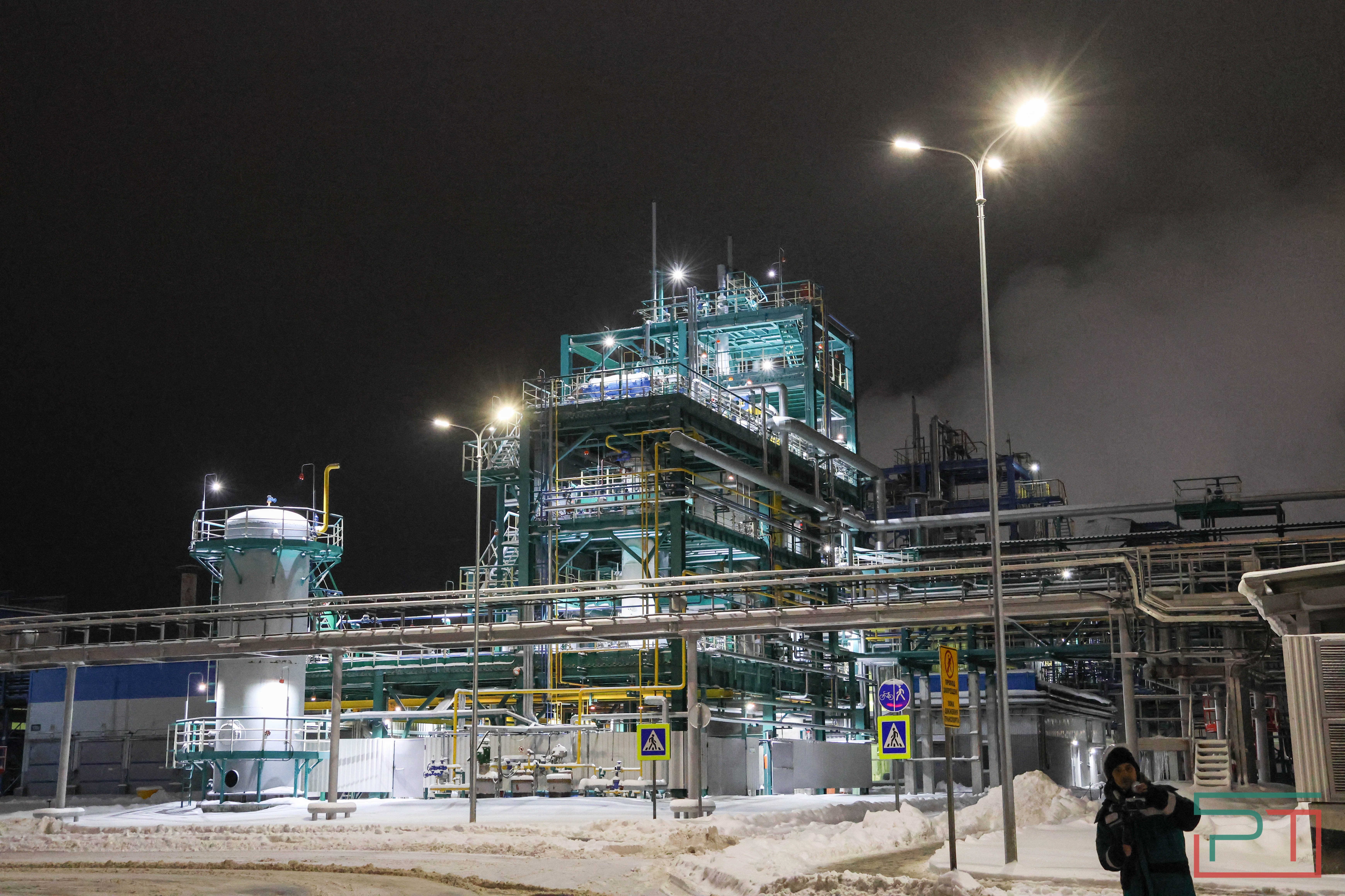 Экскурсия на «Казаньоргсинтез»