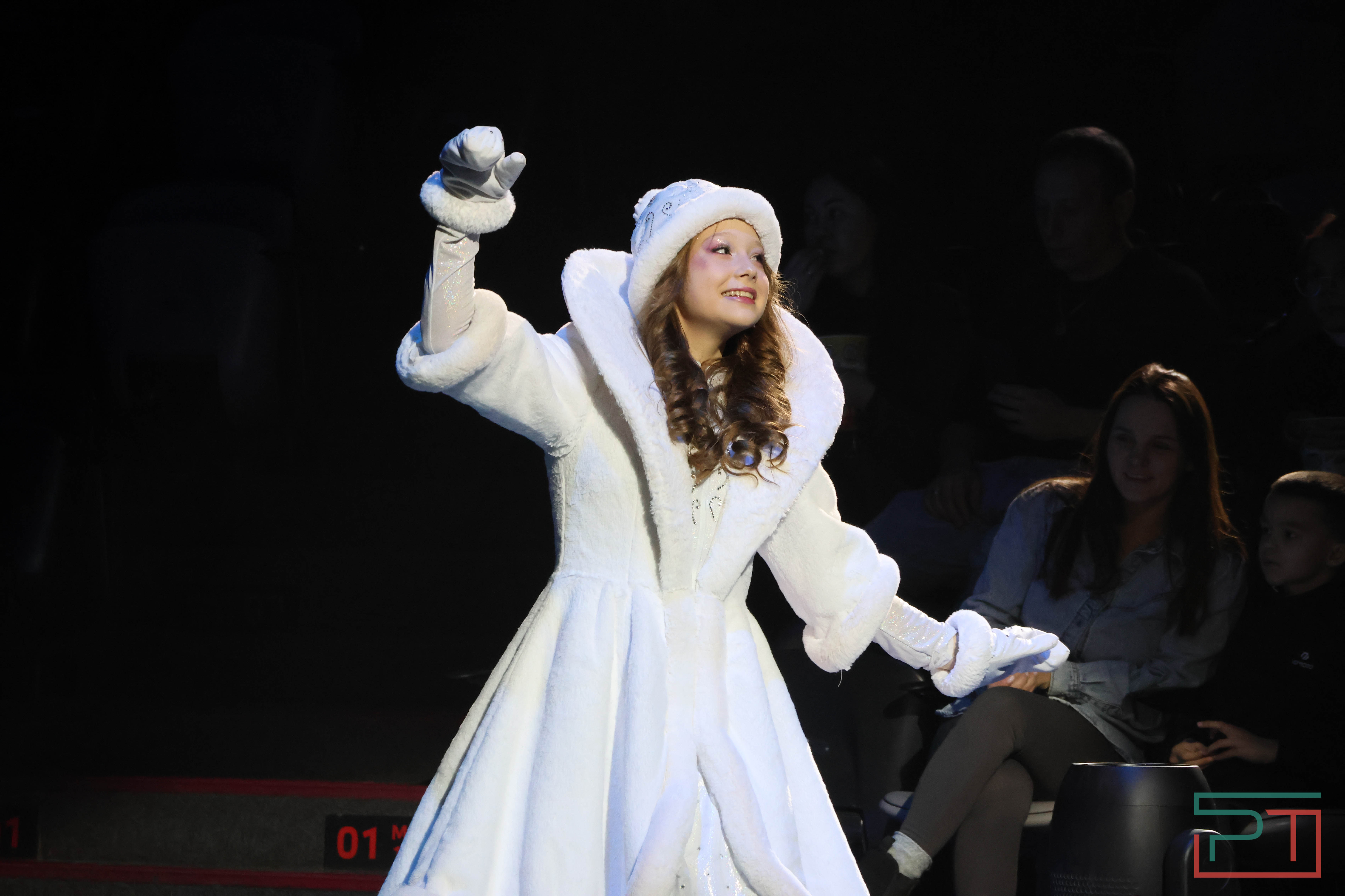 Чудесатая сказка на новый лад: в Казанском цирке состоялась премьера новогоднего шоу «Лабиринт»