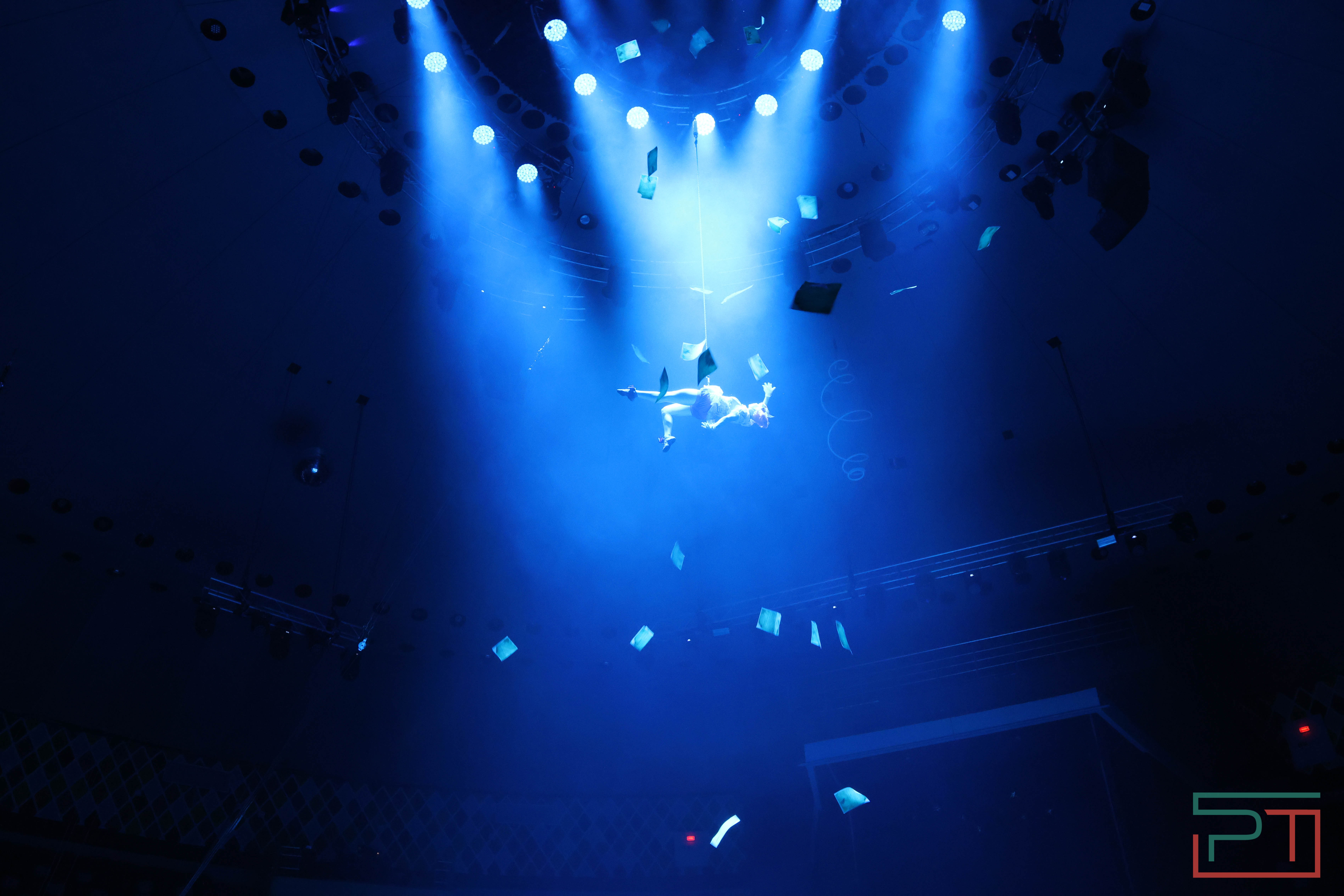 Чудесатая сказка на новый лад: в Казанском цирке состоялась премьера новогоднего шоу «Лабиринт»