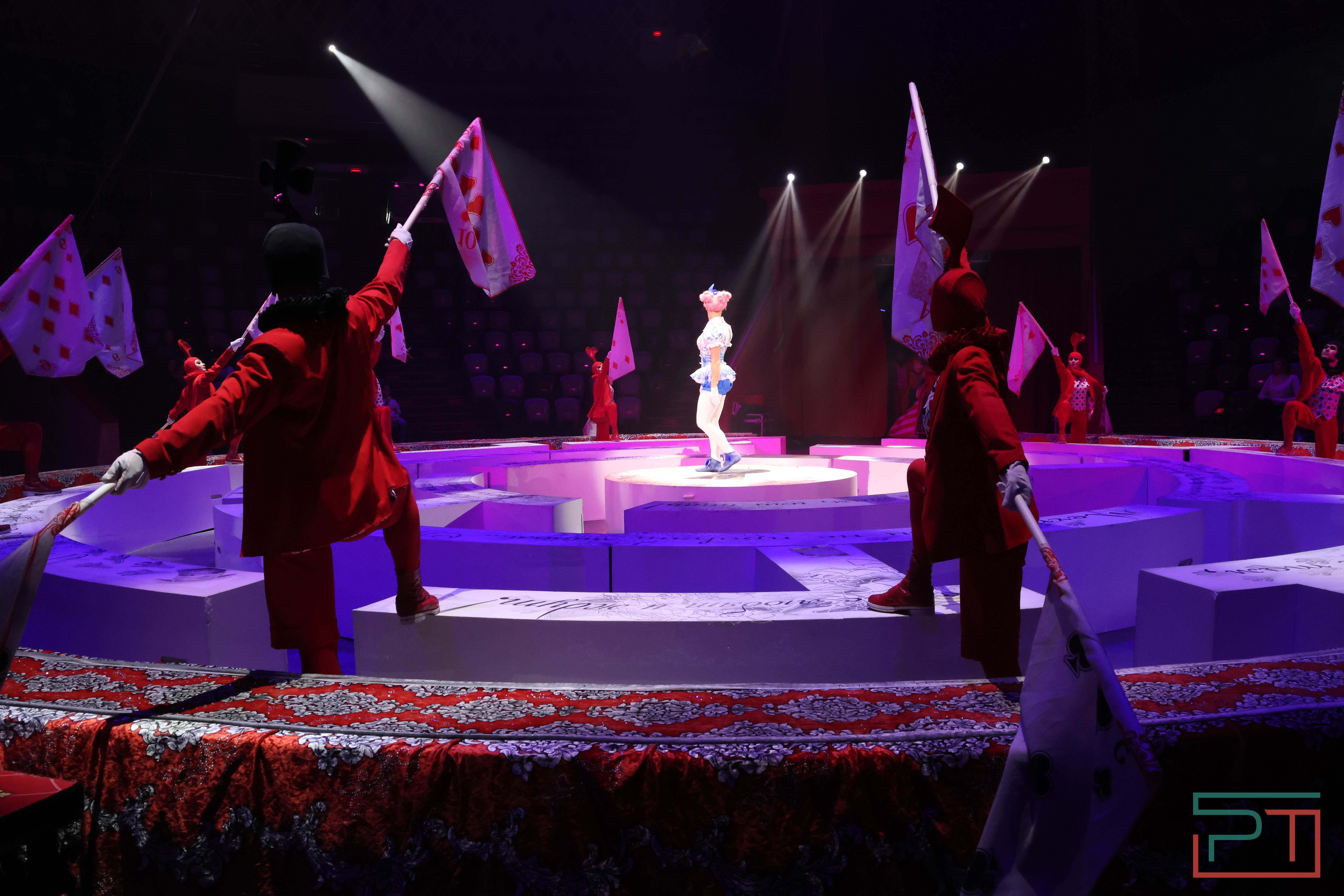 Чудесатая сказка на новый лад: в Казанском цирке состоялась премьера новогоднего шоу «Лабиринт»