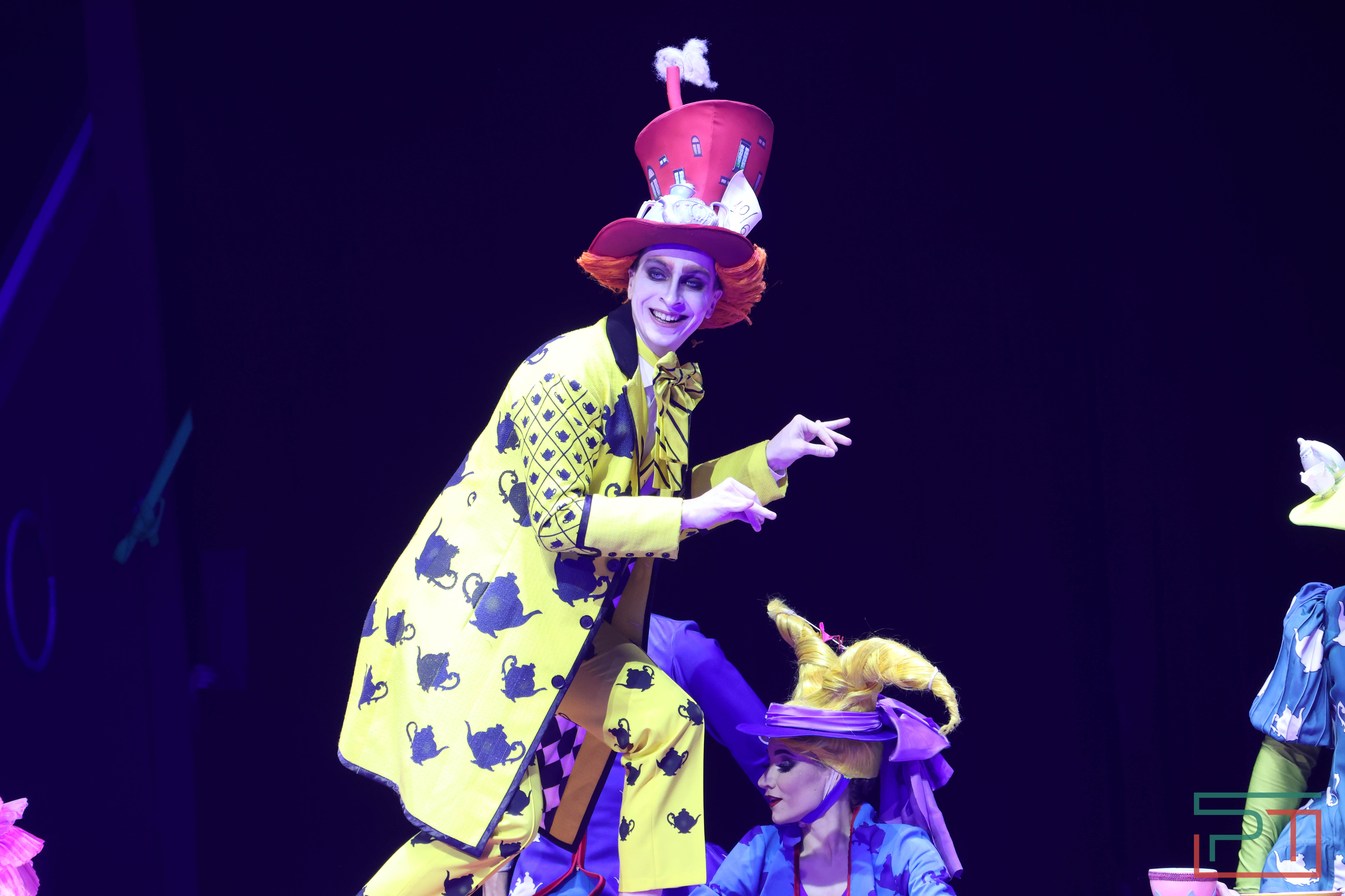 Чудесатая сказка на новый лад: в Казанском цирке состоялась премьера новогоднего шоу «Лабиринт»