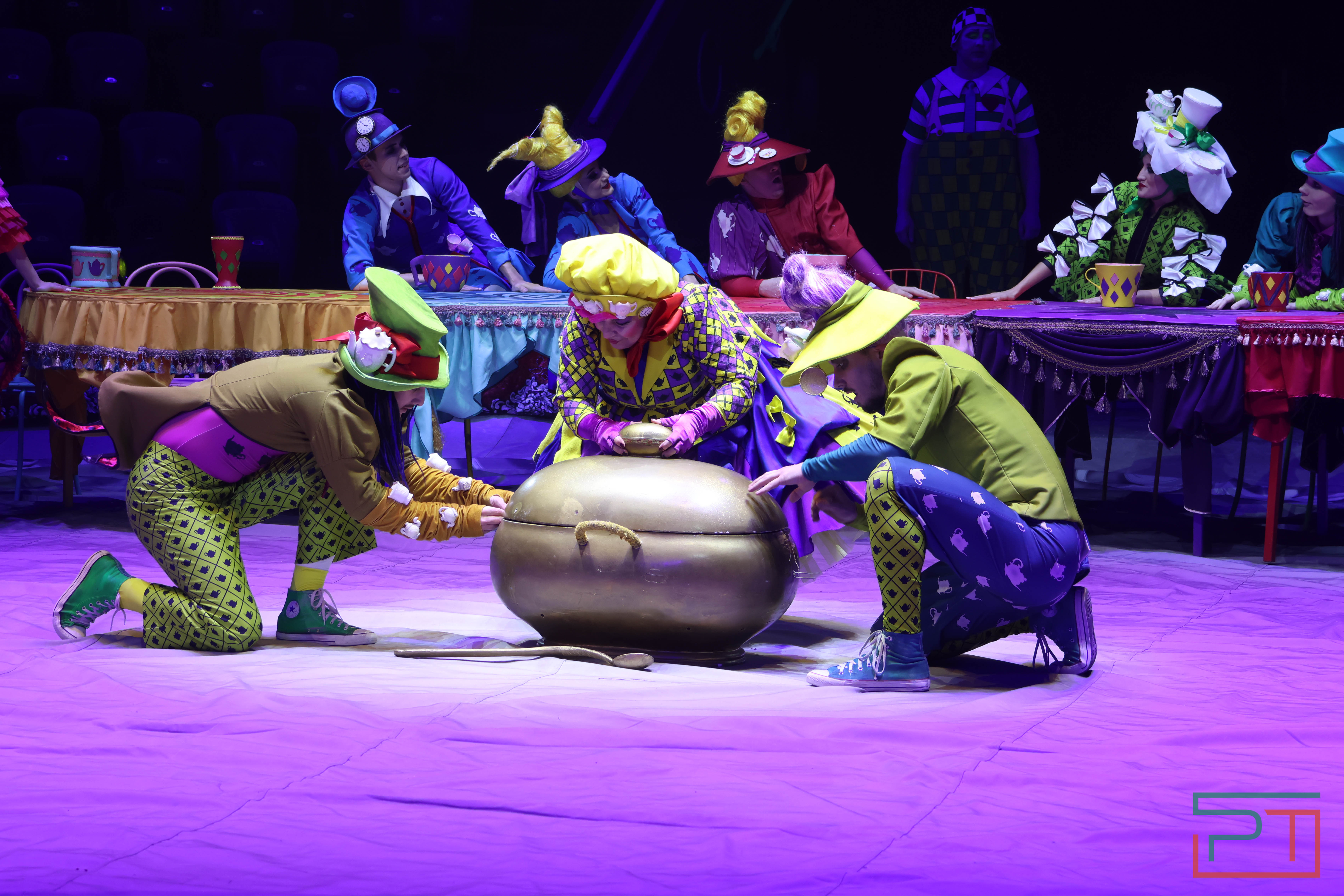 Чудесатая сказка на новый лад: в Казанском цирке состоялась премьера новогоднего шоу «Лабиринт»