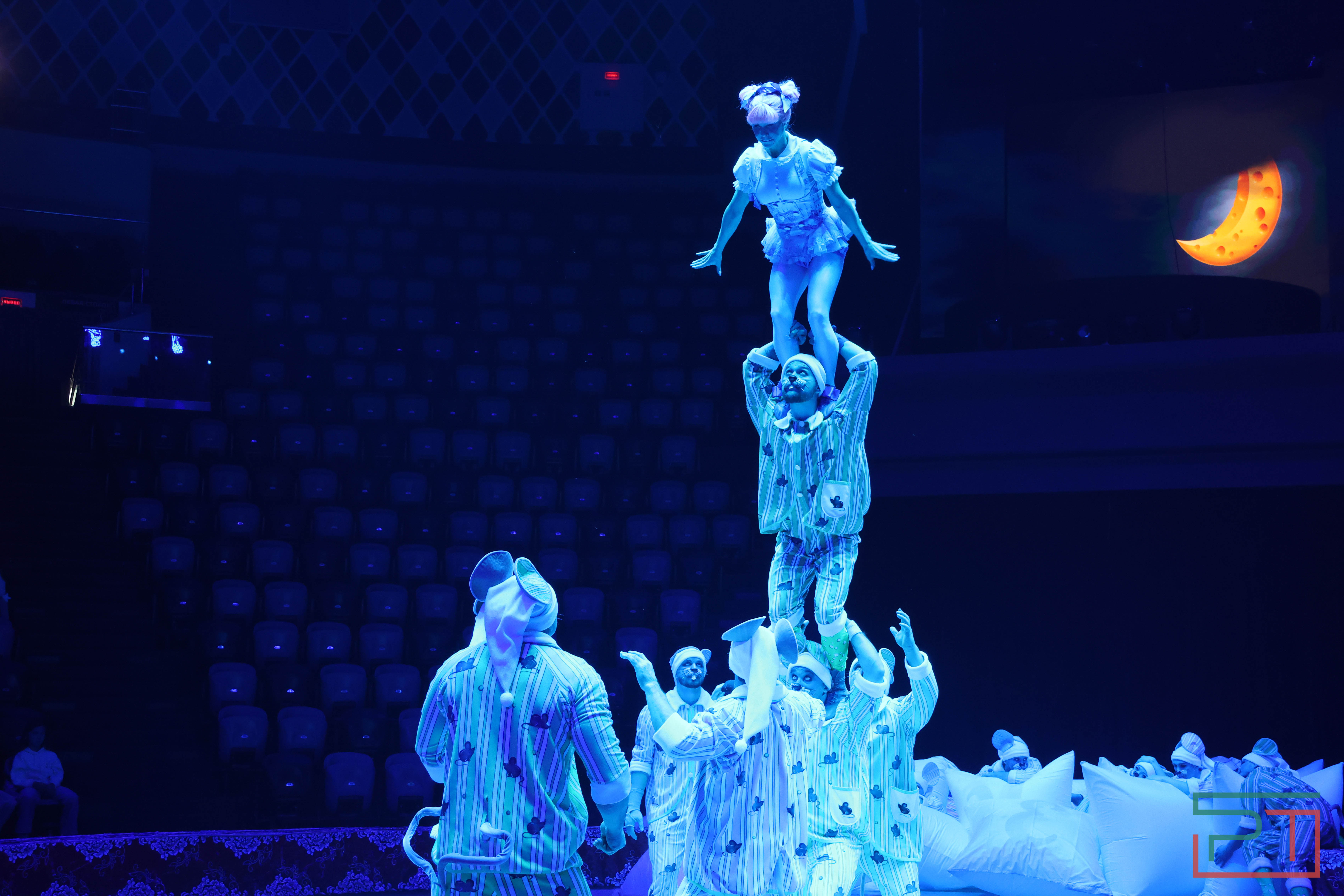 Чудесатая сказка на новый лад: в Казанском цирке состоялась премьера новогоднего шоу «Лабиринт»