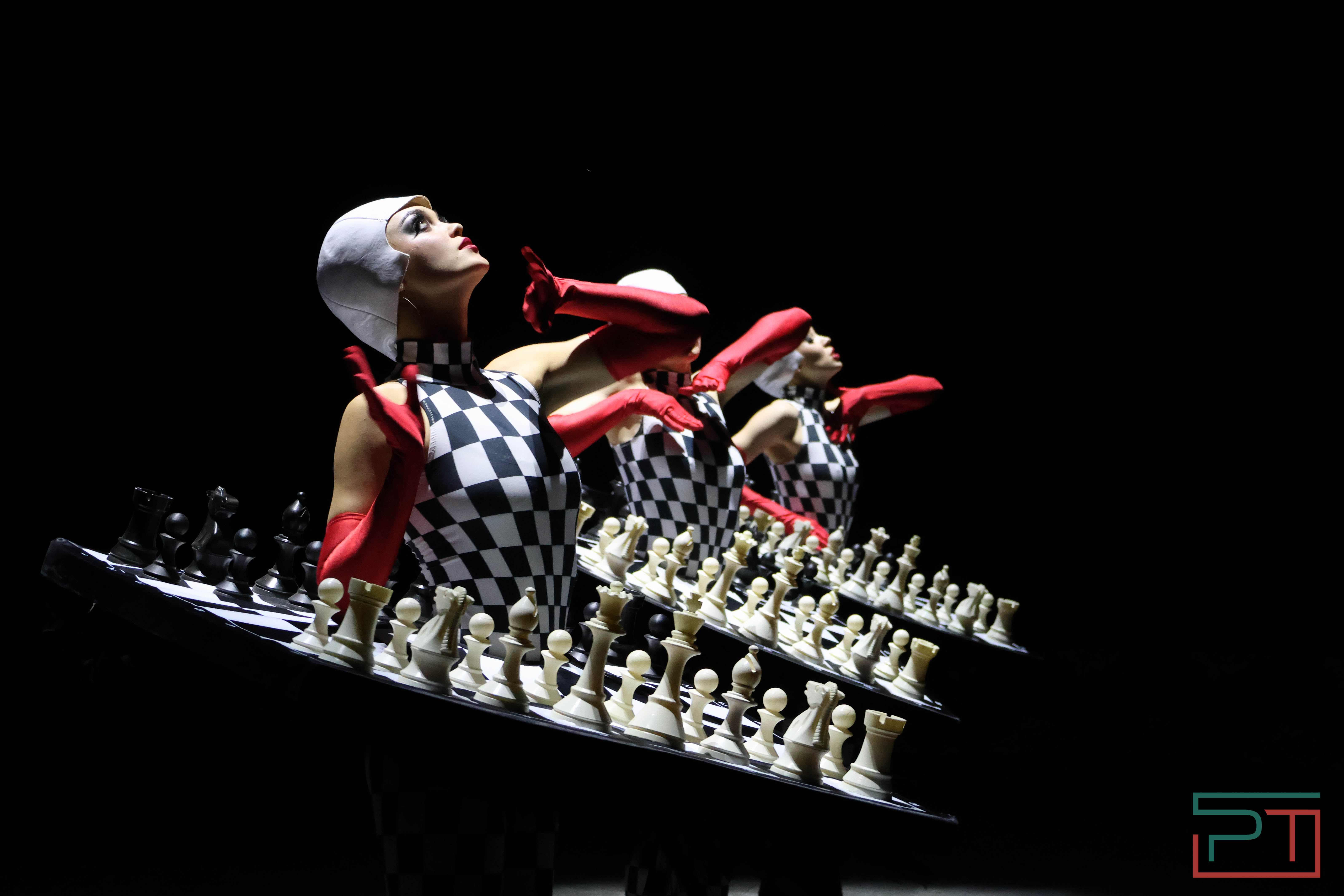 Чудесатая сказка на новый лад: в Казанском цирке состоялась премьера новогоднего шоу «Лабиринт»