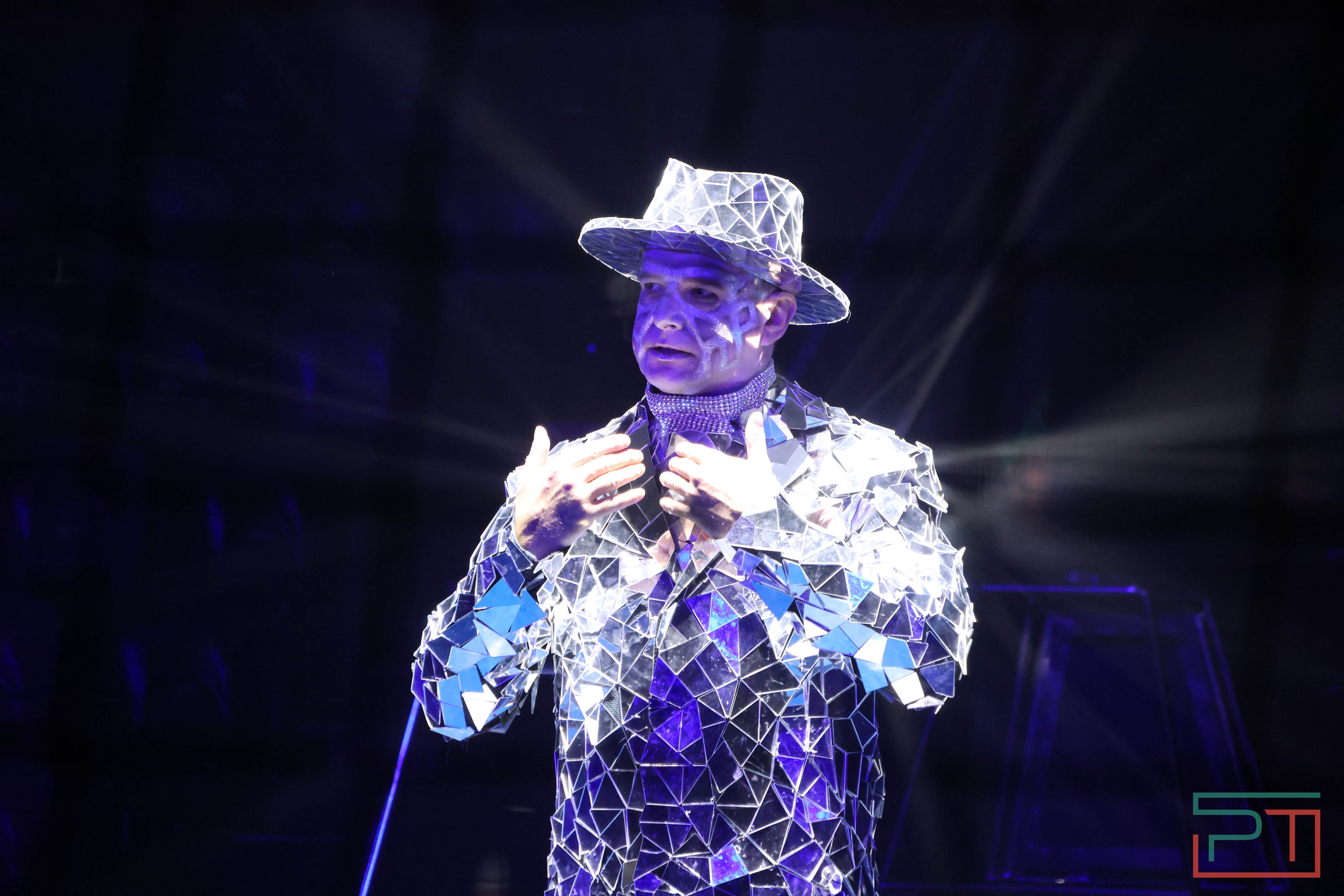 Чудесатая сказка на новый лад: в Казанском цирке состоялась премьера новогоднего шоу «Лабиринт»