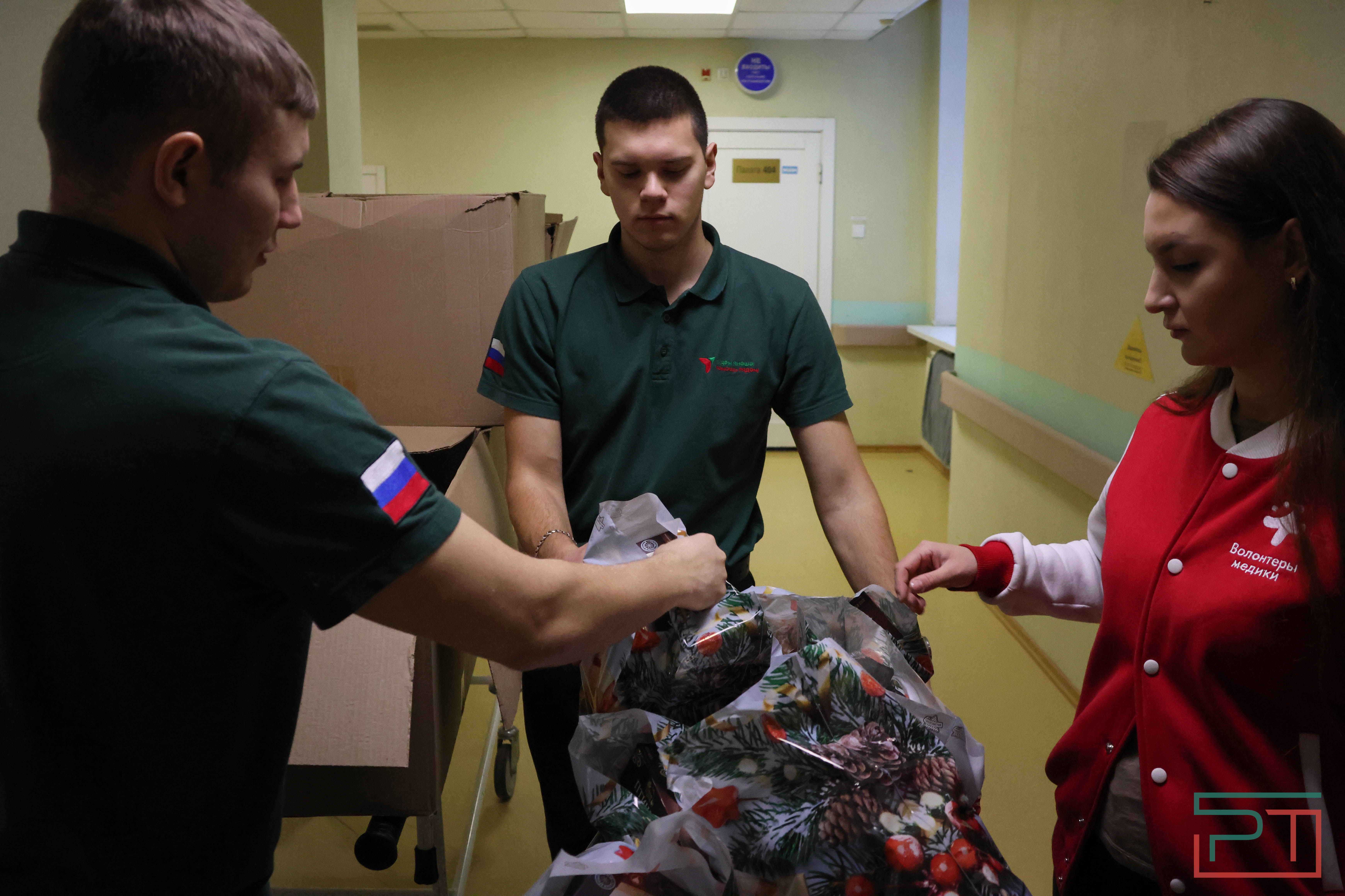 Бойцов СВО поздравили с Новым годом