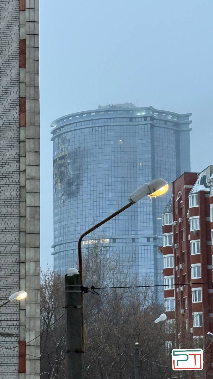 «Пожарный накрыл дочку своим телом»: как Казань пережила массовую атаку дронов