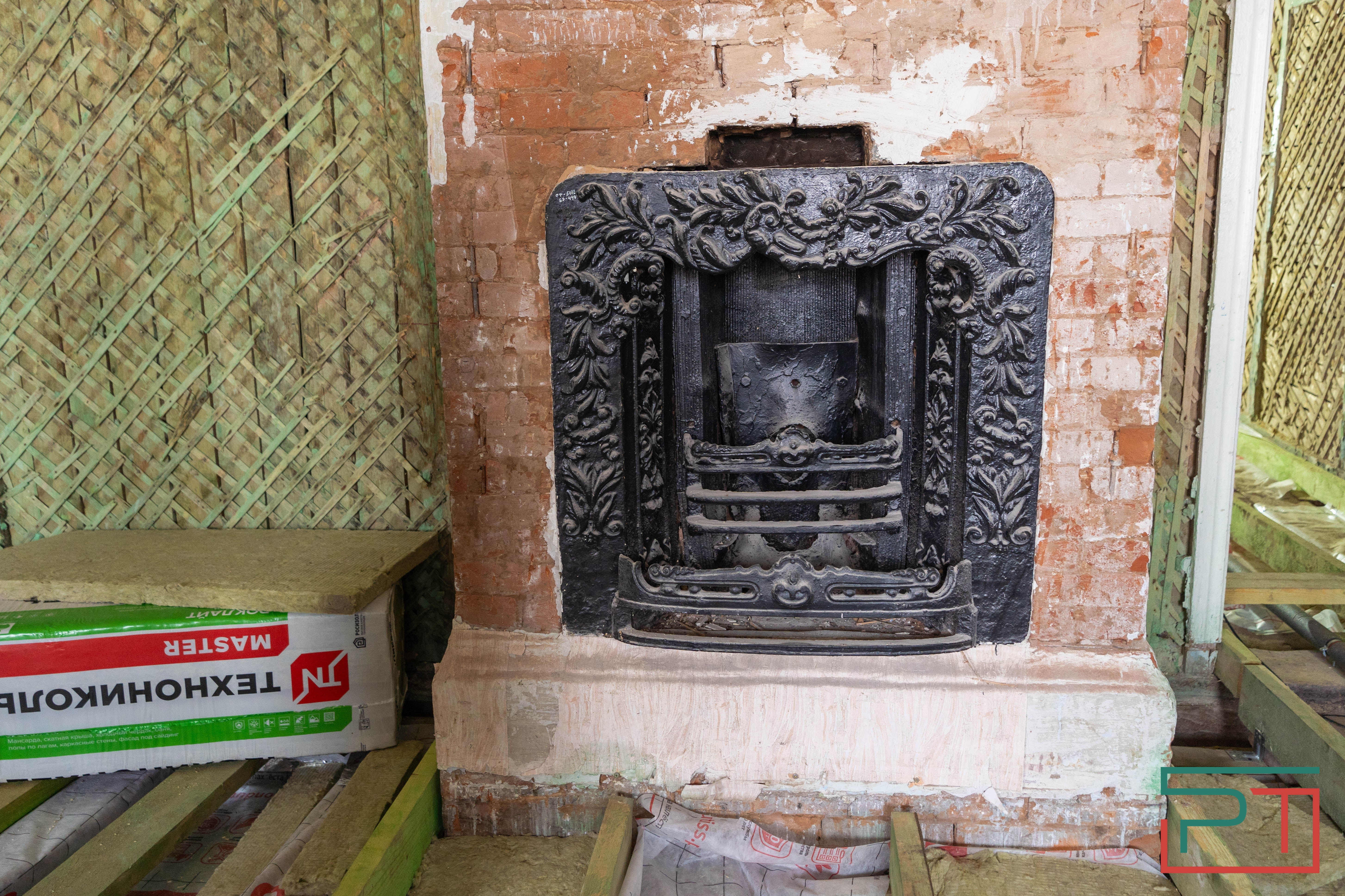 Пресс-тур по базе заводской конторы Ушкова