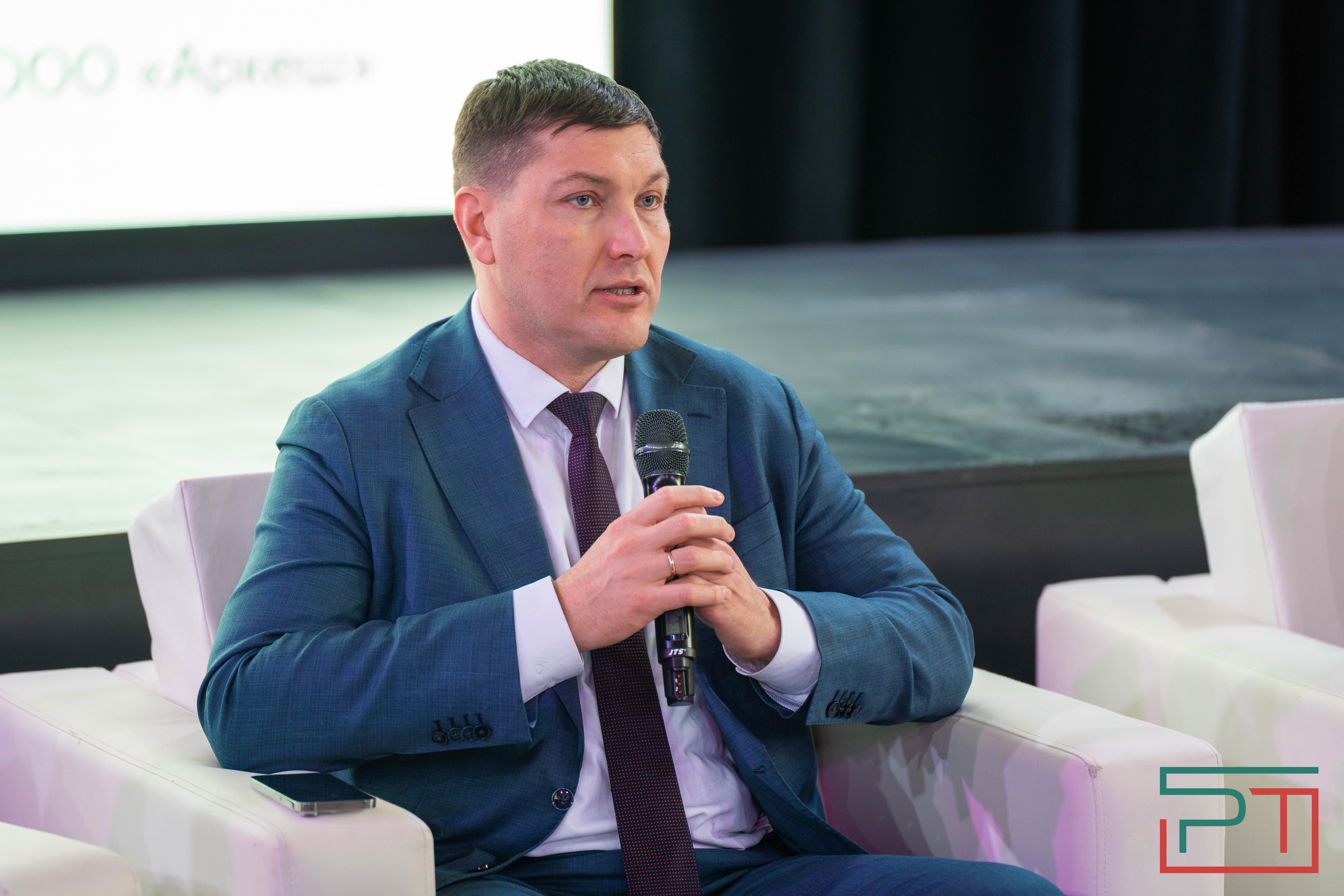 Пресс-тур по базе заводской конторы Ушкова