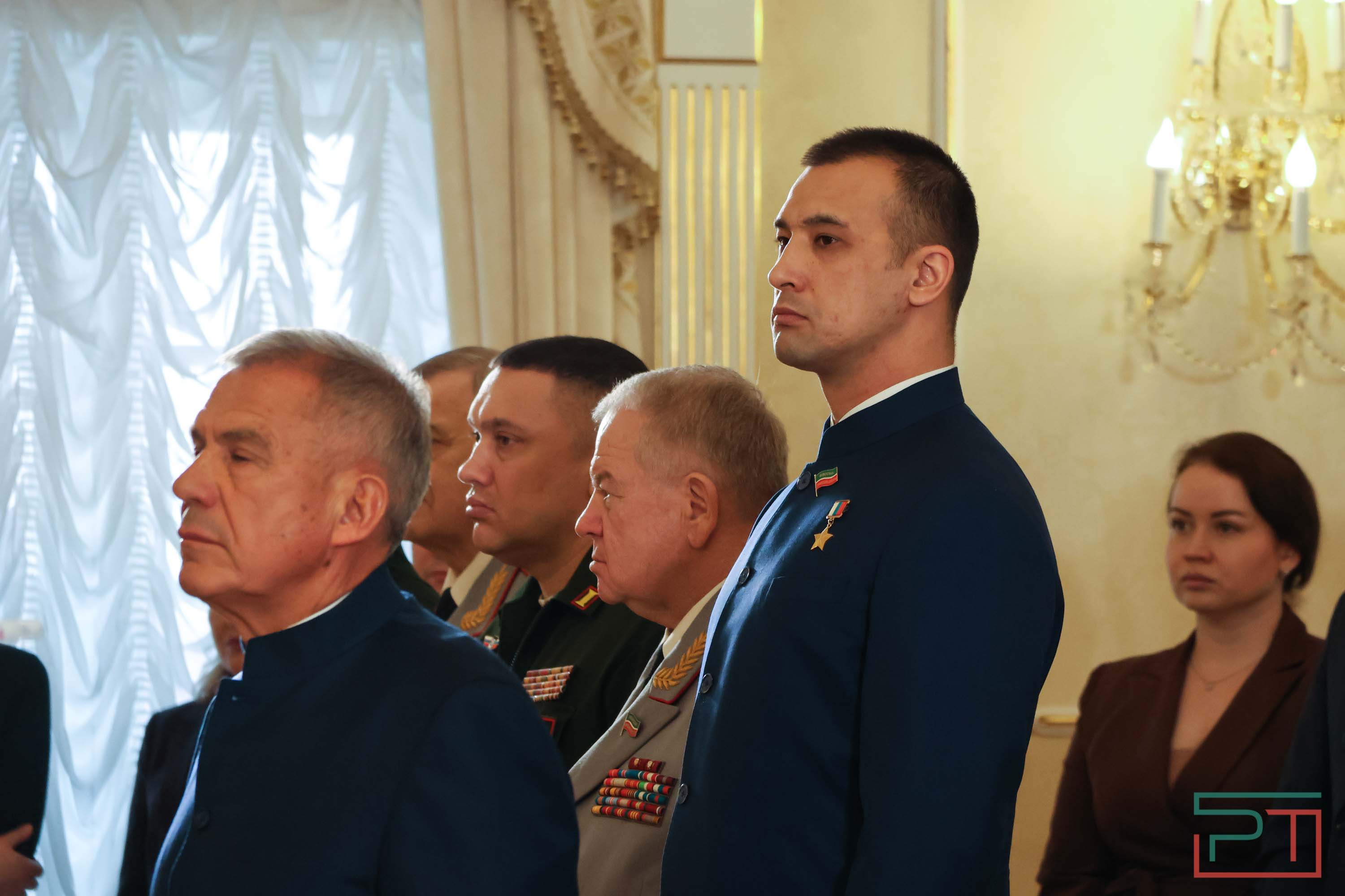 Вручение медалей ветеранам войны