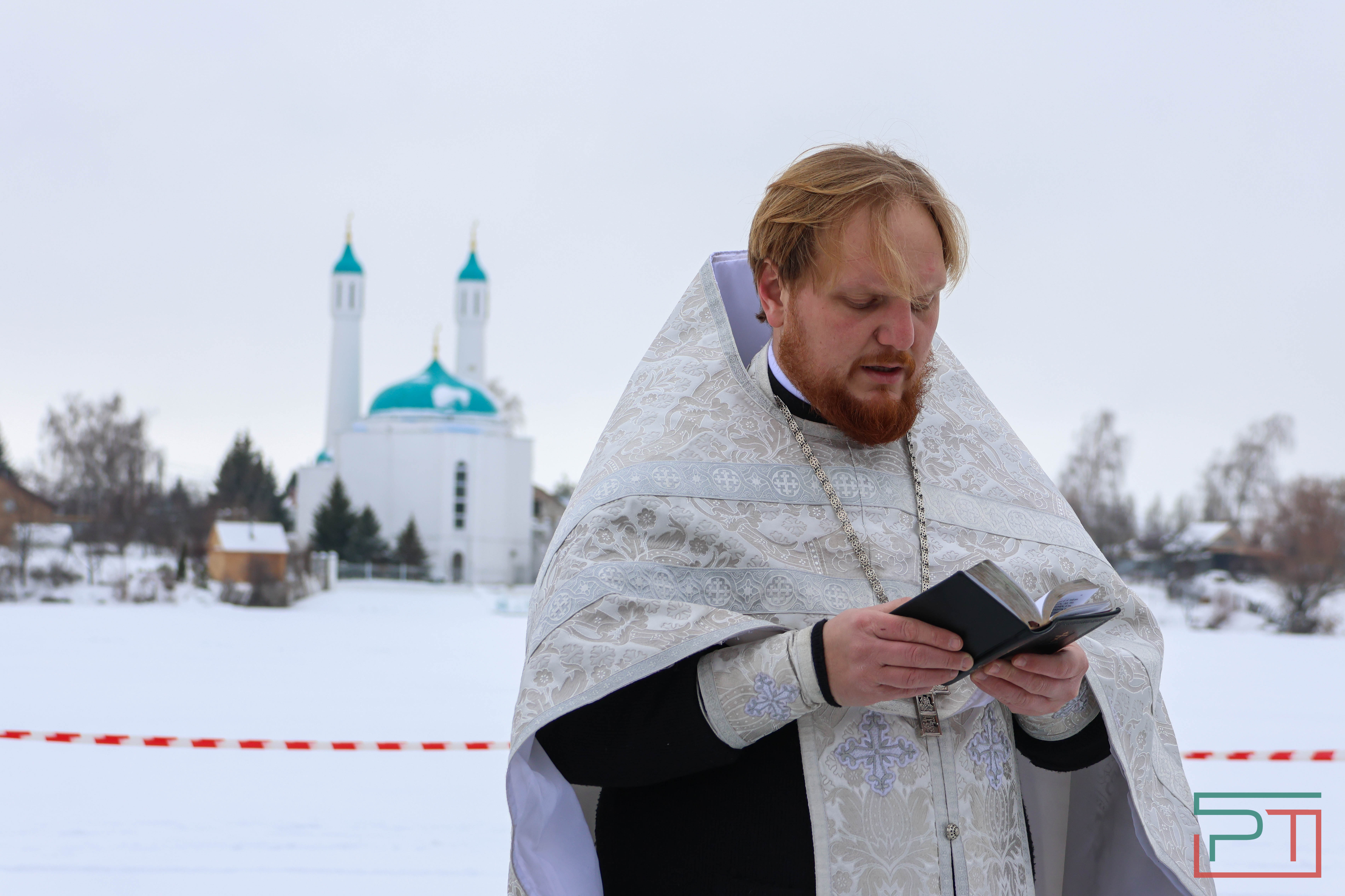 Крещенские купания на озере Верхний Кабан
