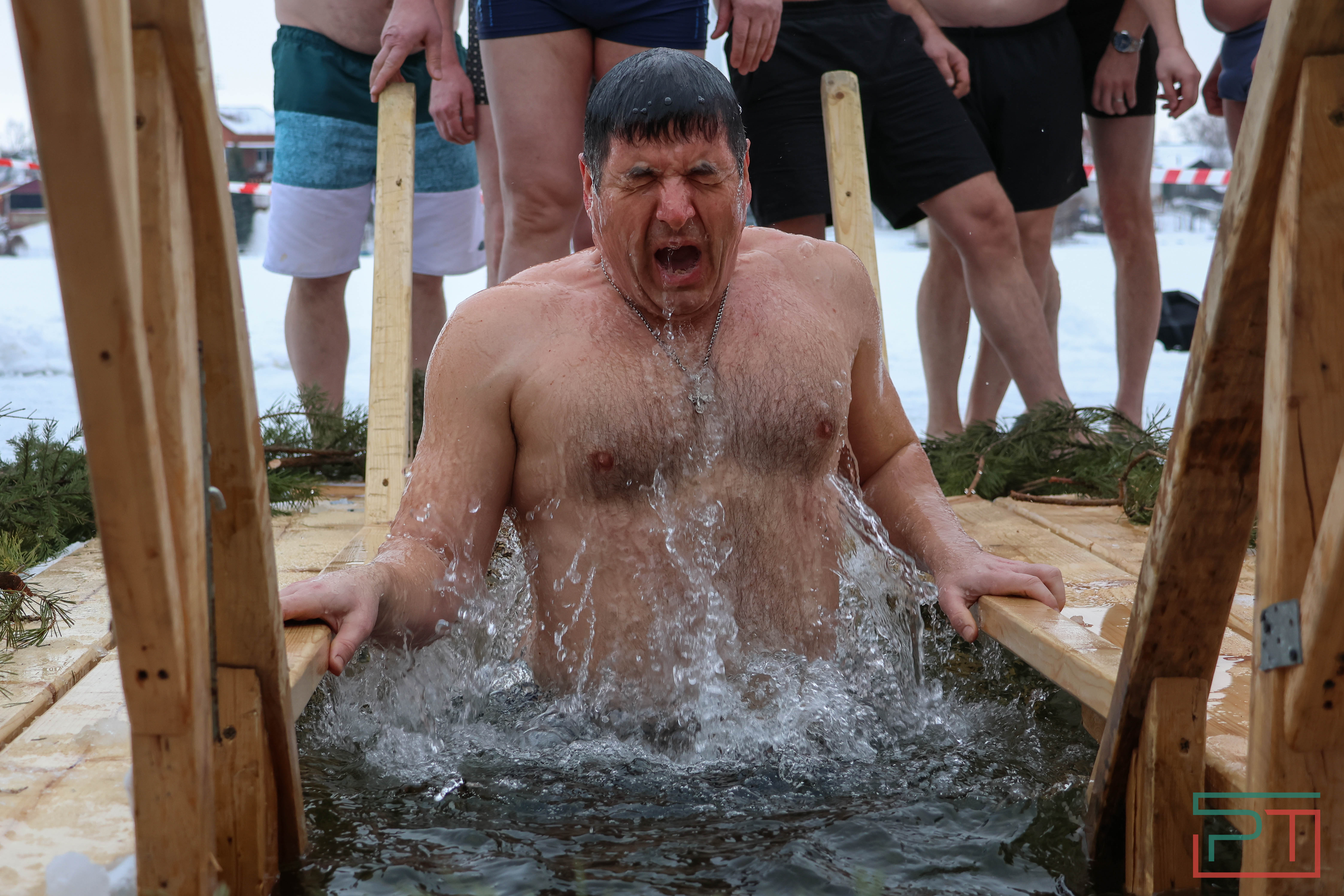 Крещенские купания на озере Верхний Кабан
