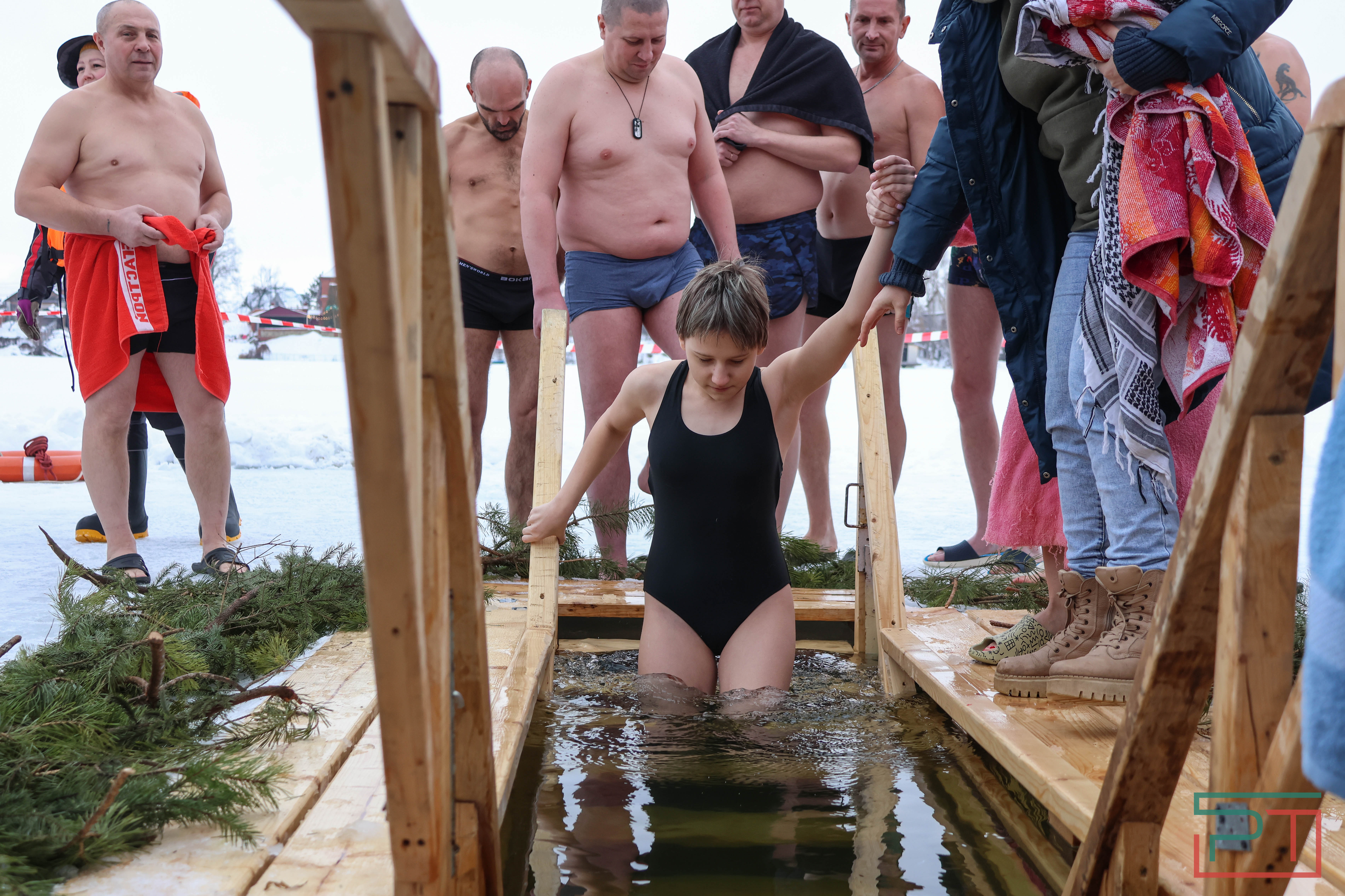 Крещенские купания на озере Верхний Кабан