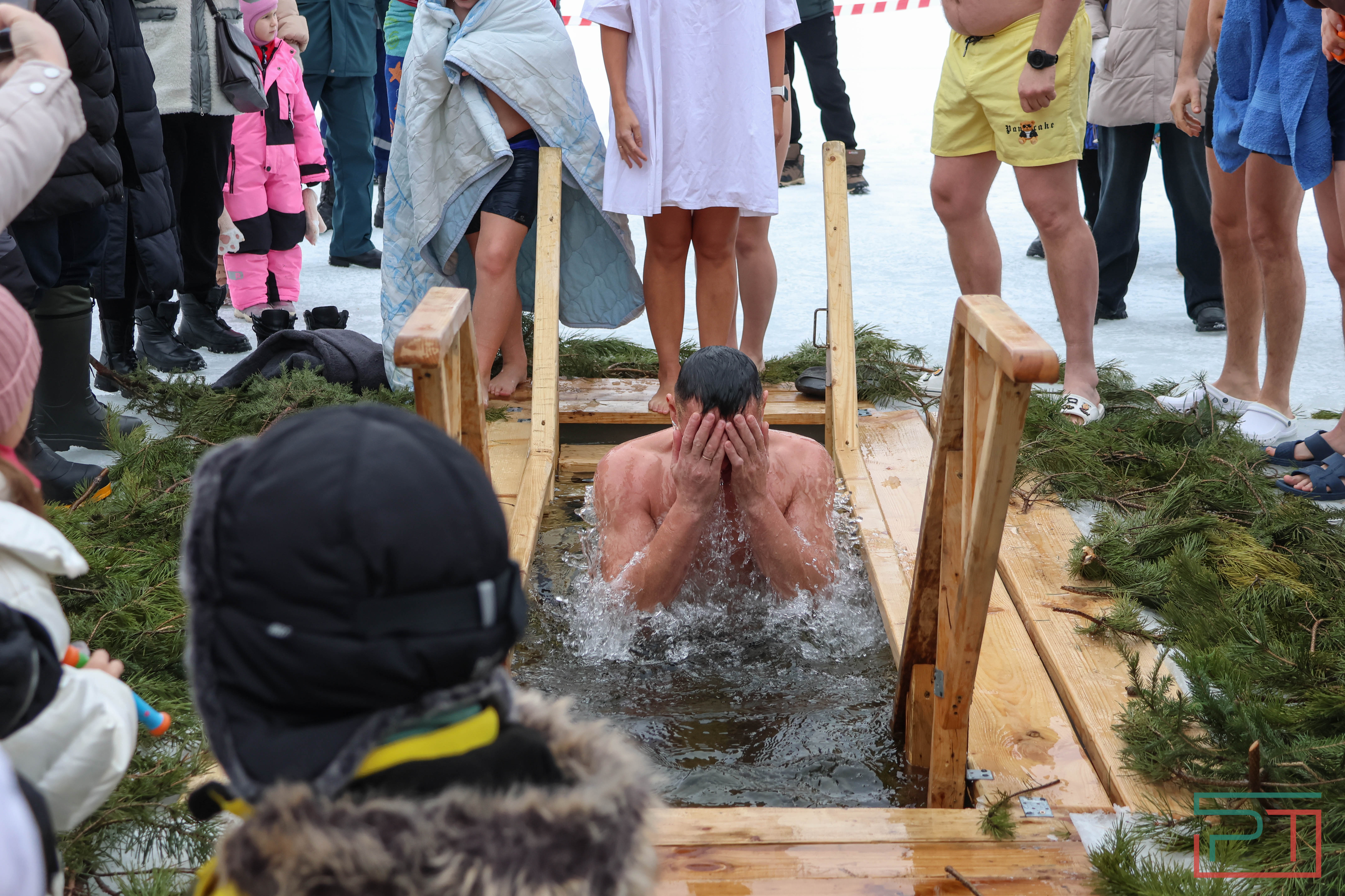 Крещенские купания на озере Верхний Кабан