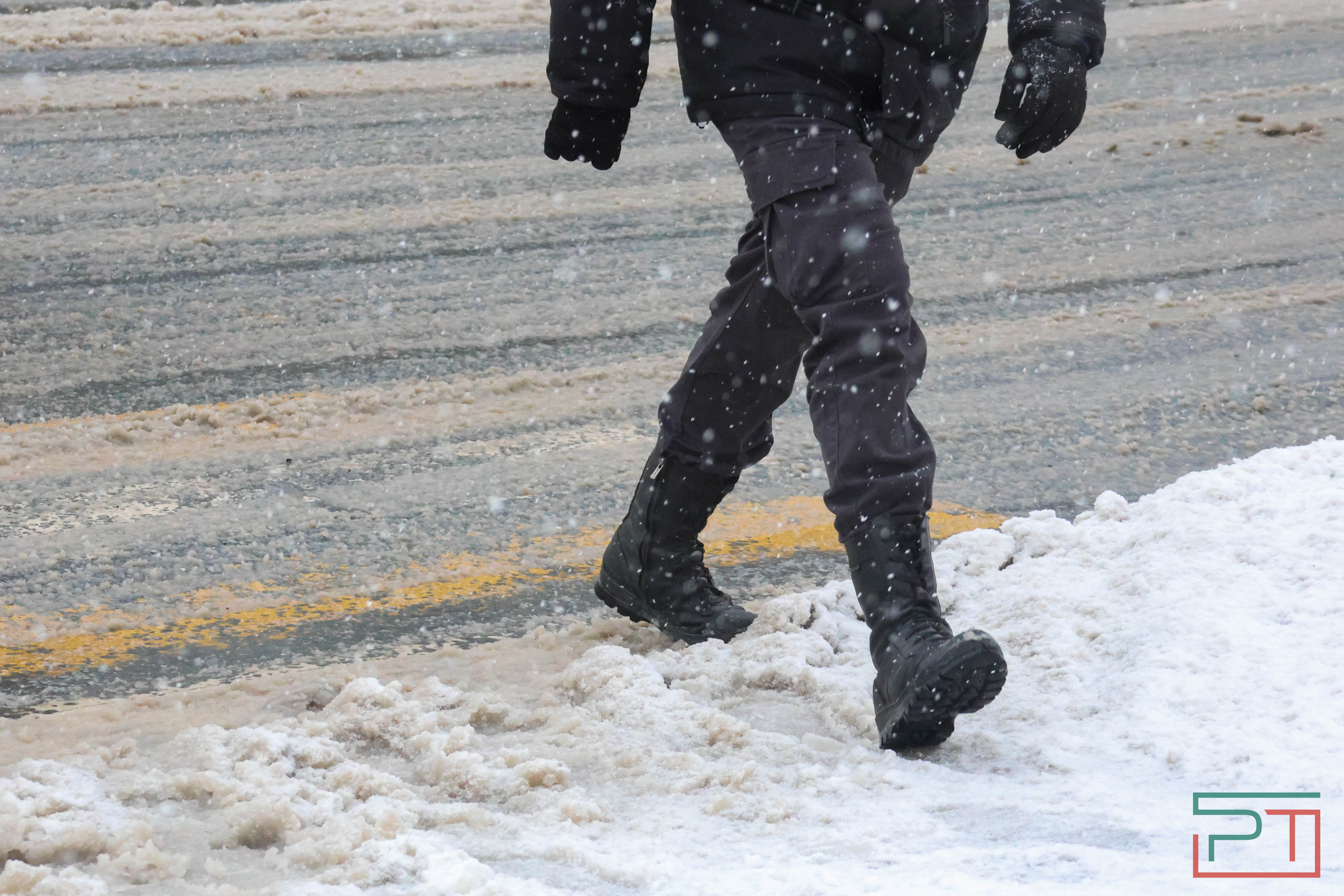 Зима отменяется: в январе казанцам вместо лыж пригодились зонтики