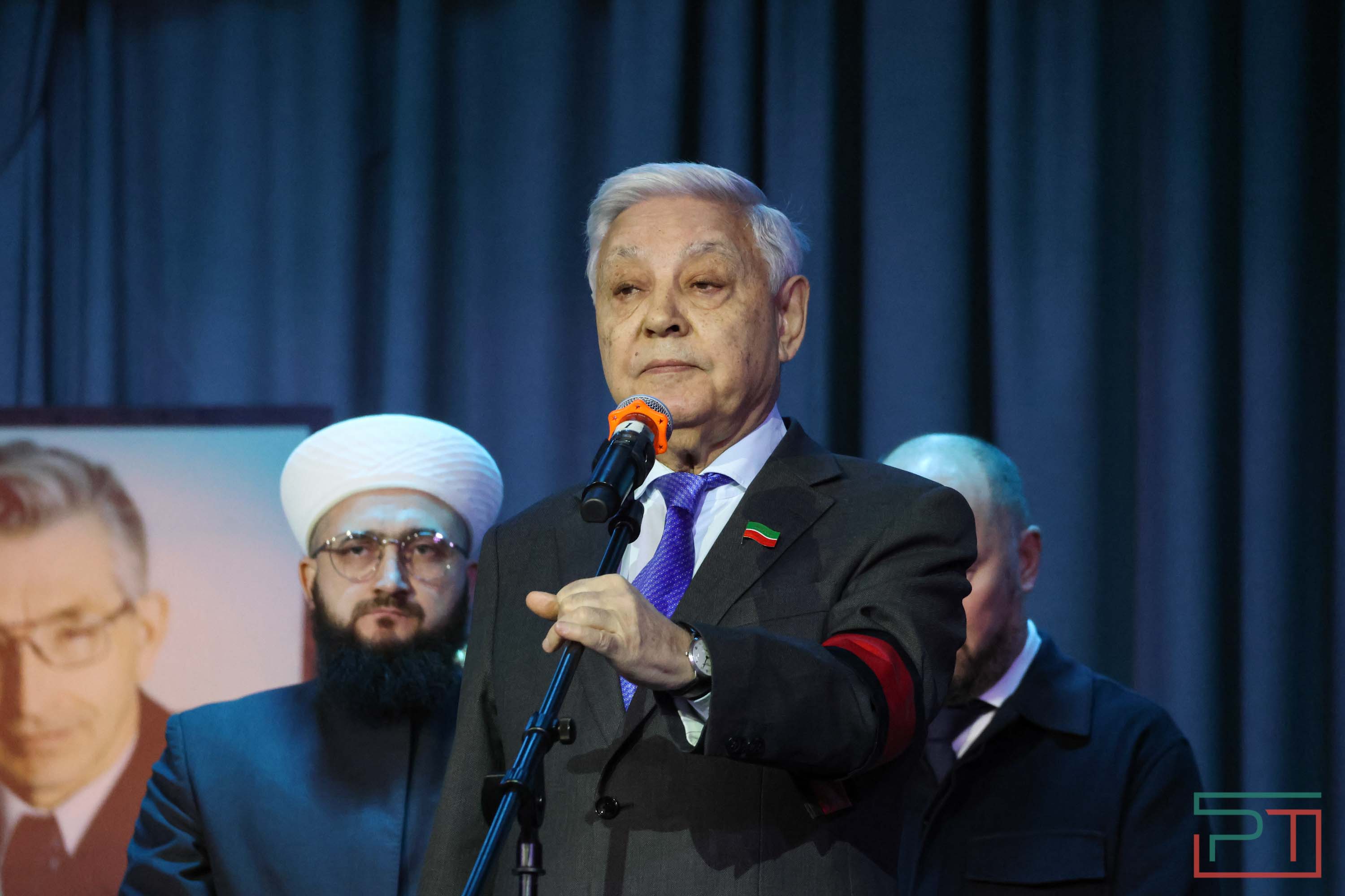 В Казани простились с экс-заместителем Премьер-министра РТ Ильгизом Хайруллиным