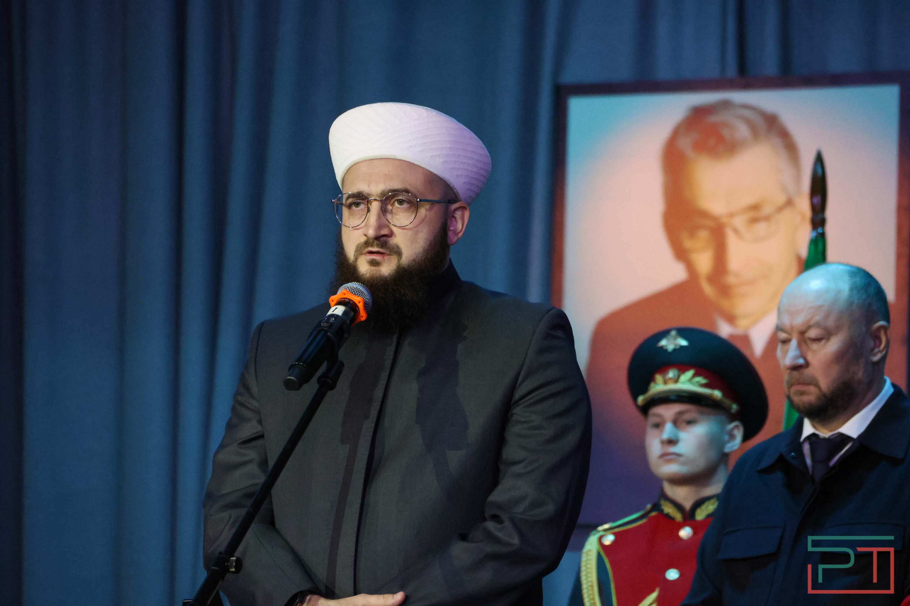 В Казани простились с экс-заместителем Премьер-министра РТ Ильгизом Хайруллиным