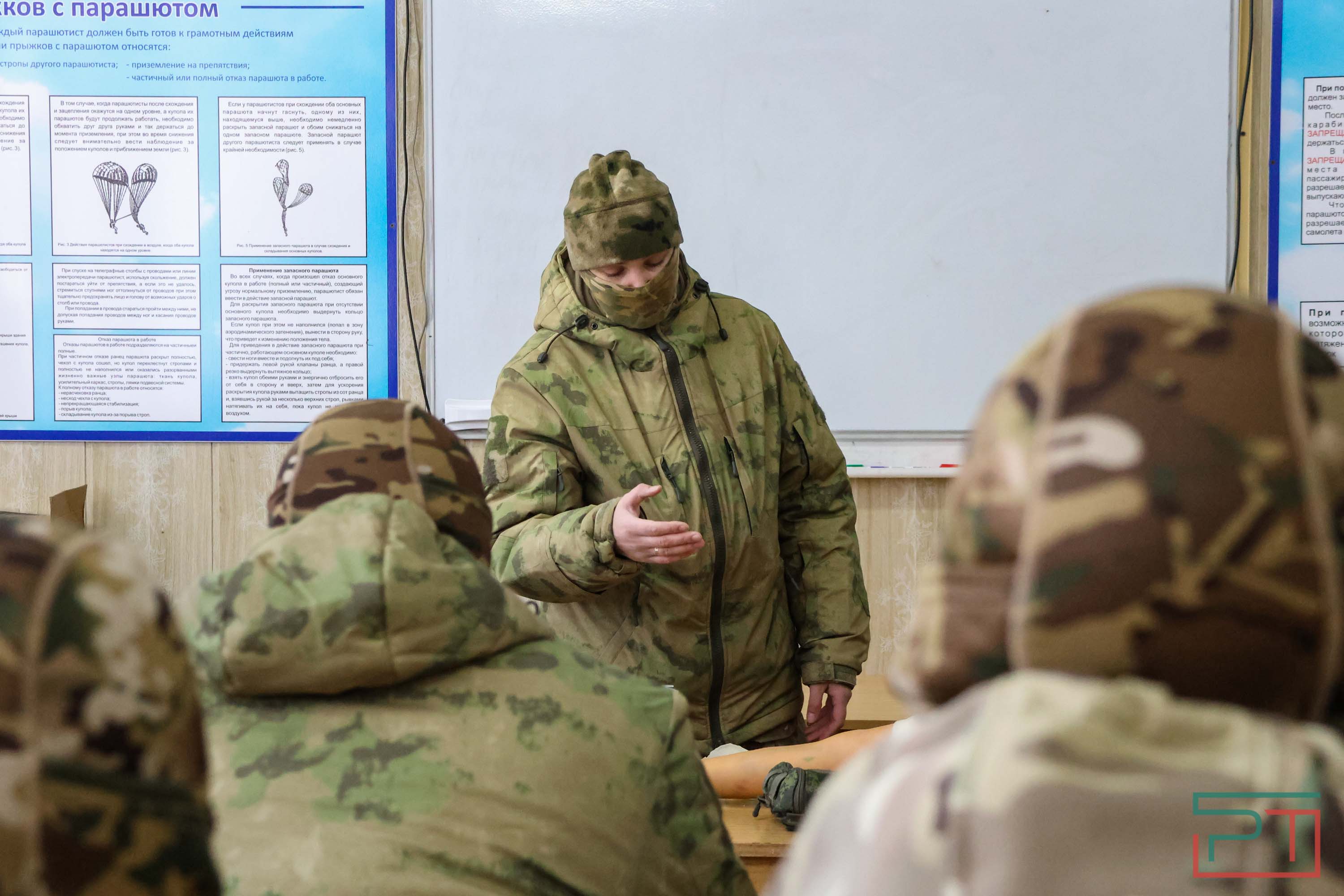 Подготовка военнослужащих по контракту