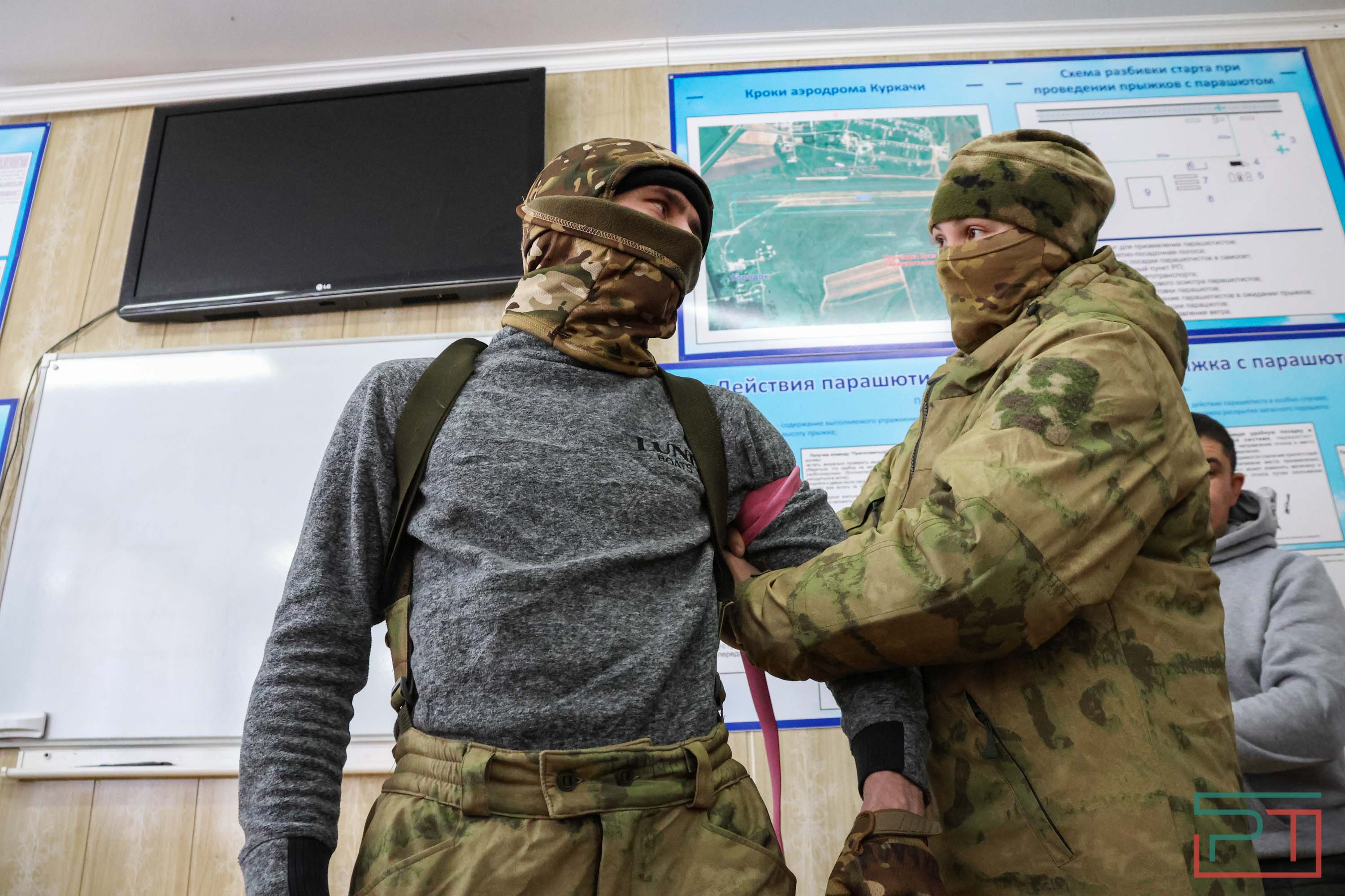 Подготовка военнослужащих по контракту