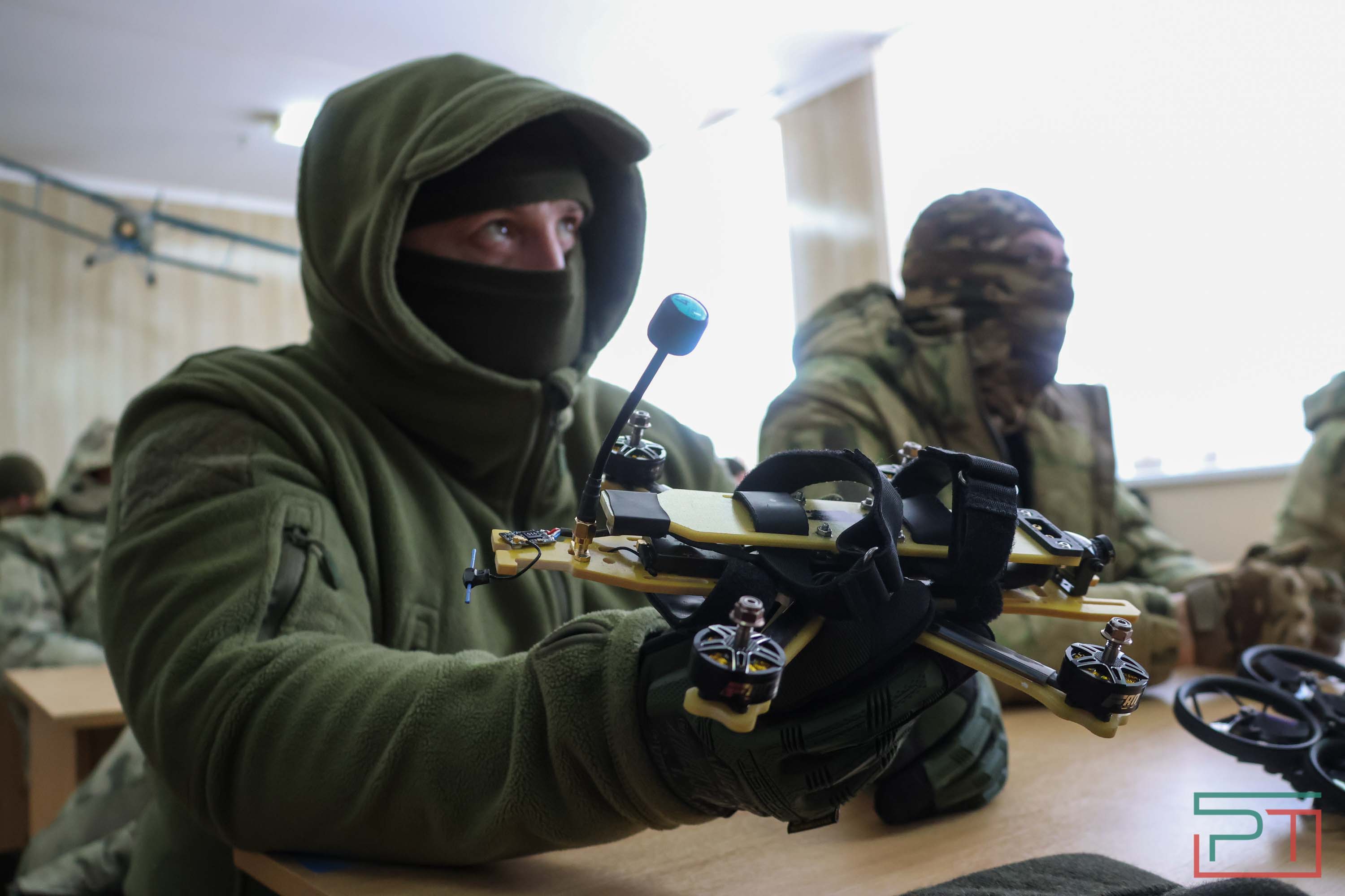 Подготовка военнослужащих по контракту