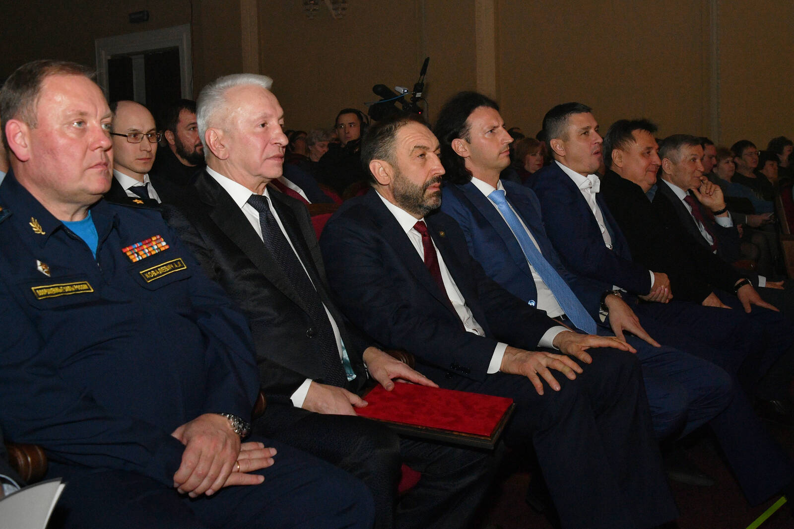 Песошин: Казанский оптико-механический завод в 3 раза увеличил выпуск товаров за три года