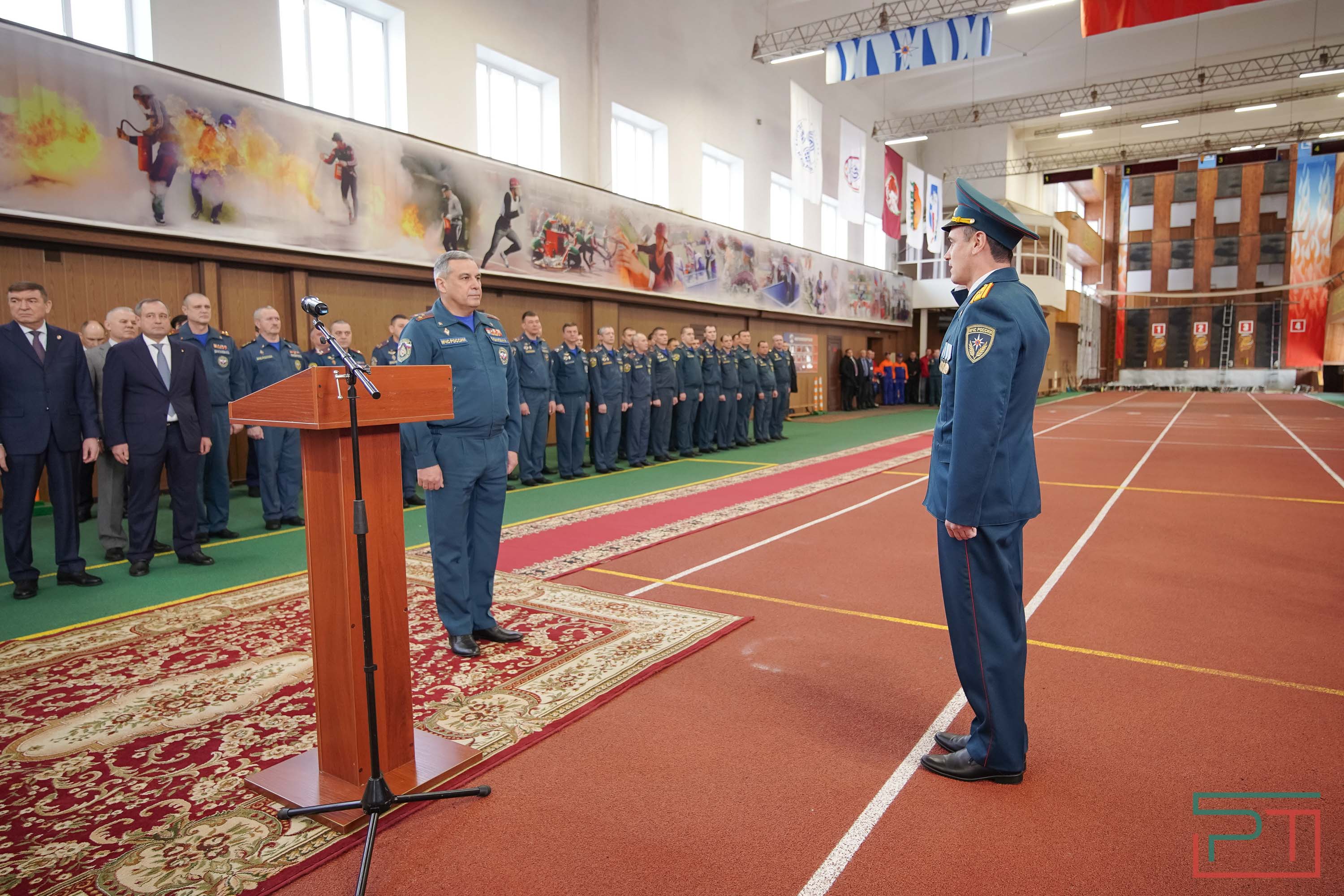 Старт соревнований по пожарно-спасательному спорту