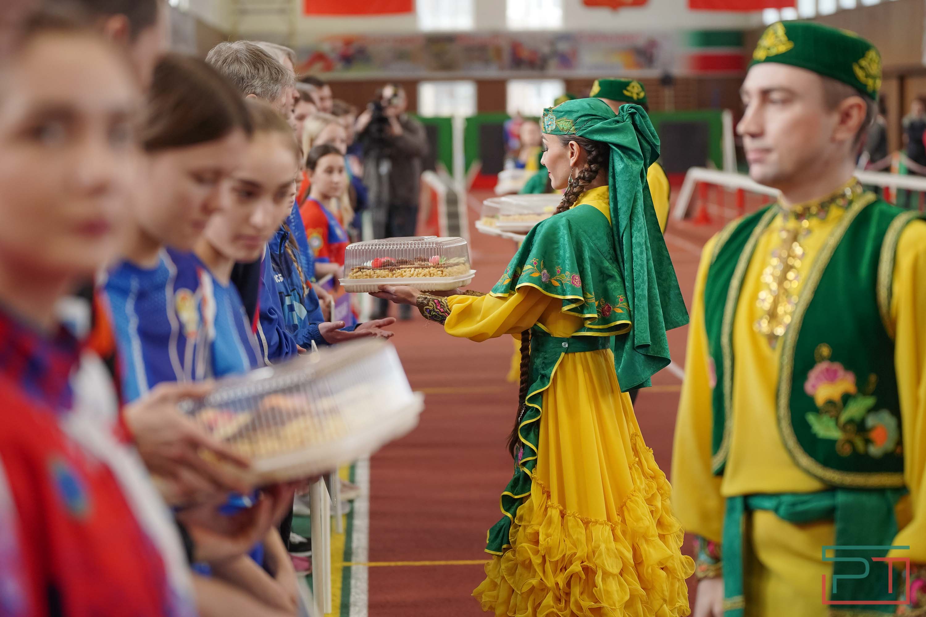 Старт соревнований по пожарно-спасательному спорту