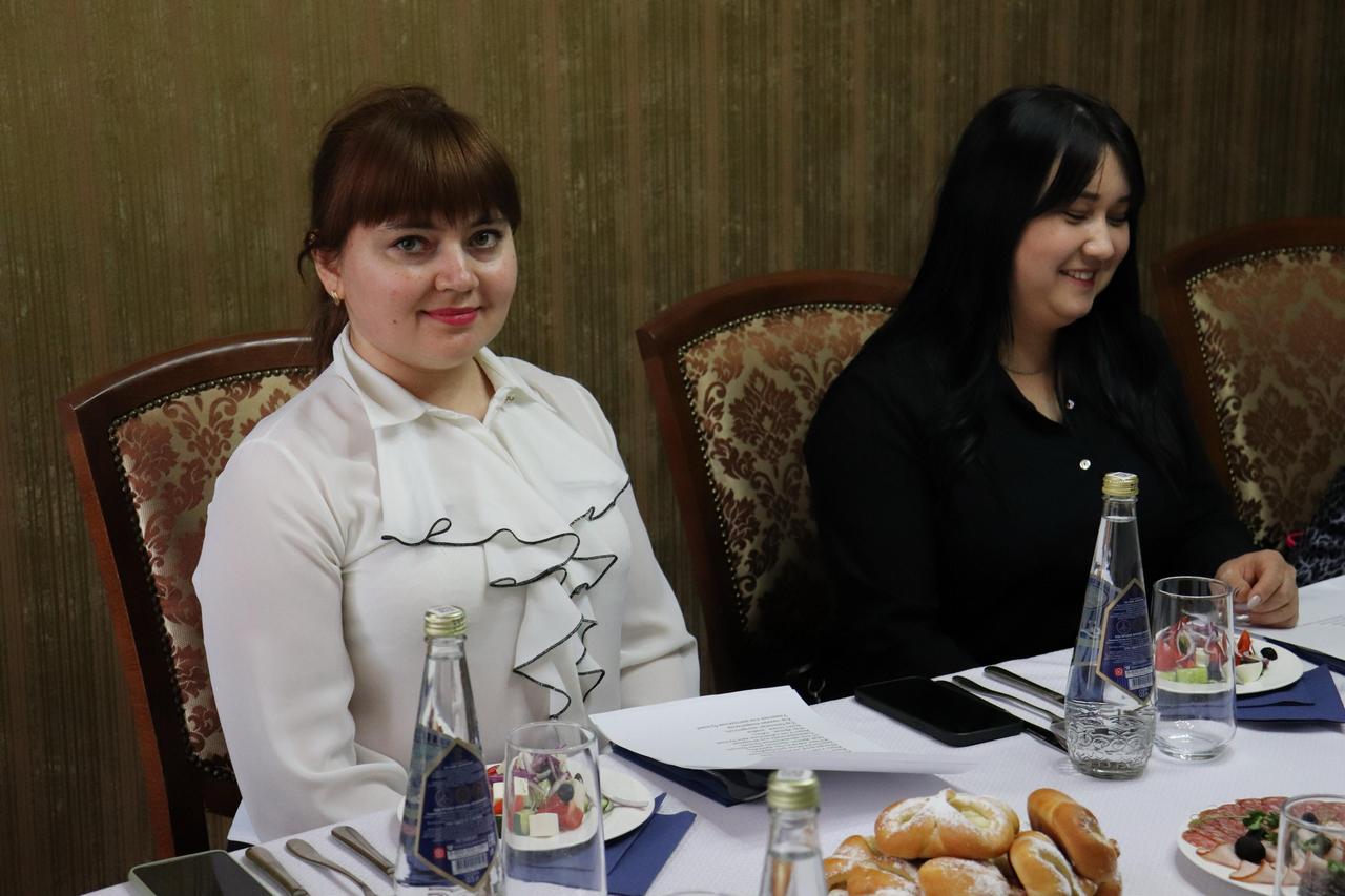 Нет, он не Байрон: мэр Зеленодольска отвечает на критику жителей в стихах