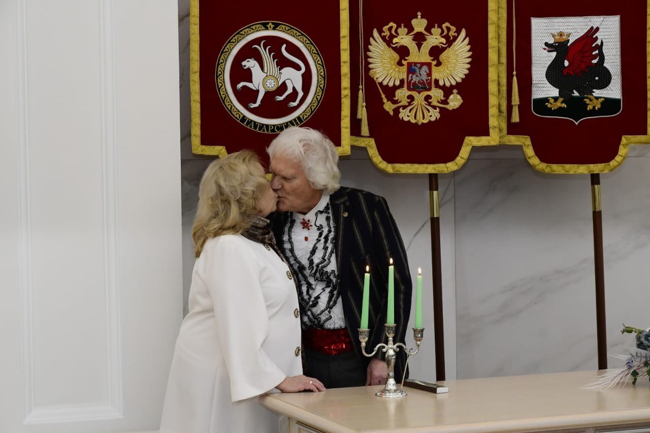 Семья Куклачёвых отметила изумрудную свадьбу в Центре семьи «Казан»