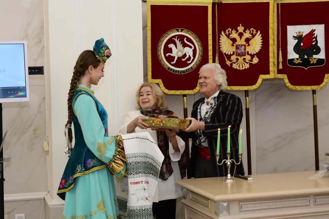 Семья Куклачёвых отметила изумрудную свадьбу в Центре семьи «Казан»