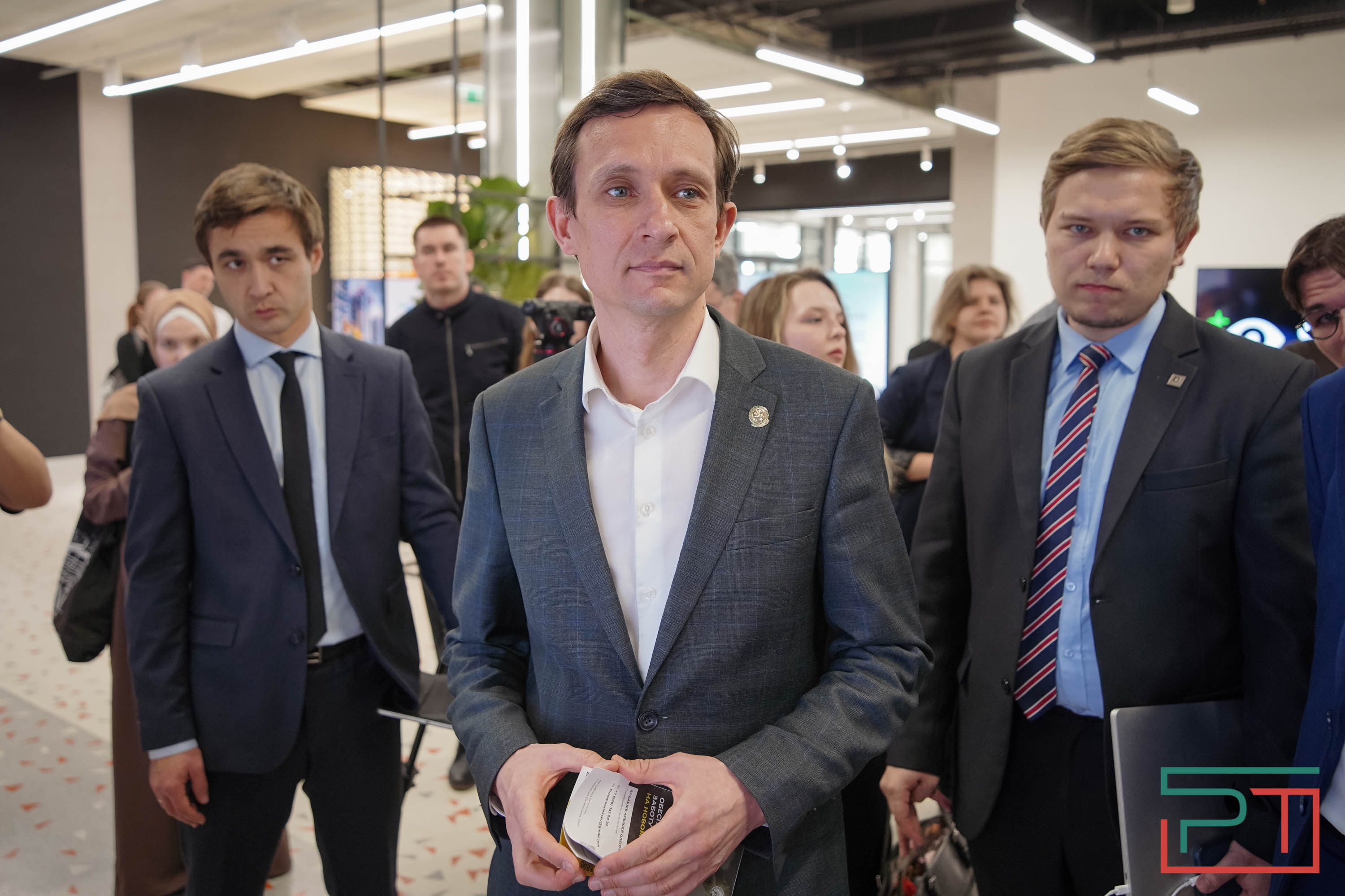 Глава Минцифры РТ встретился с IT-сообществом