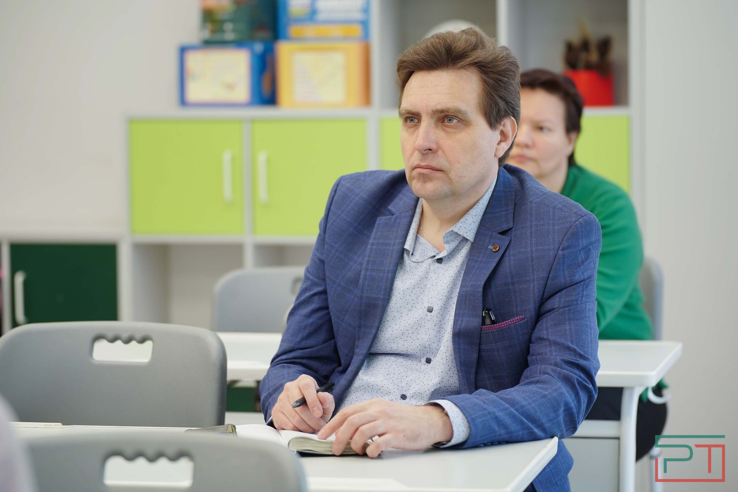 Депутаты Госсовета РТ сдали ЕГЭ