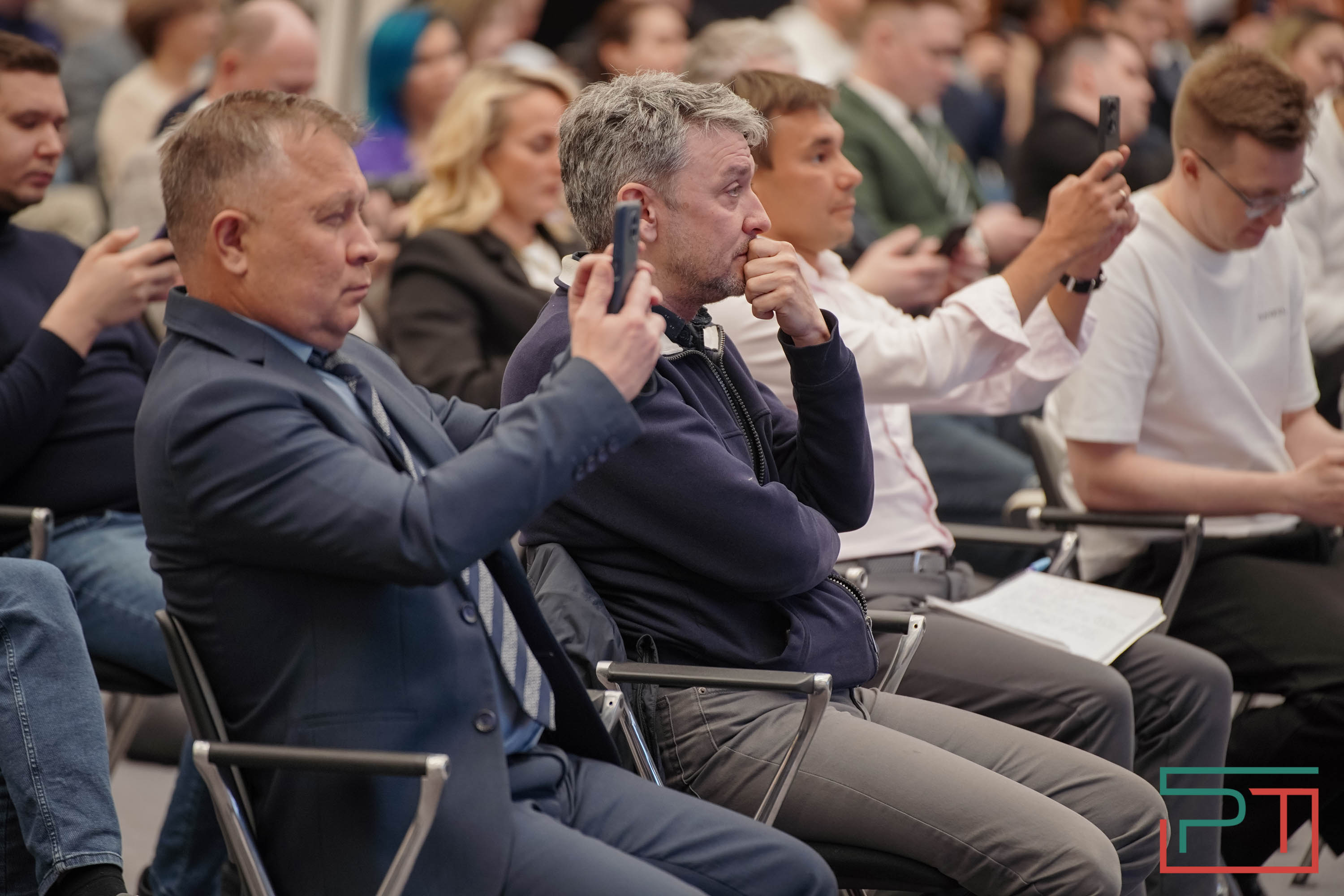 Глава Минцифры РТ встретился с IT-сообществом