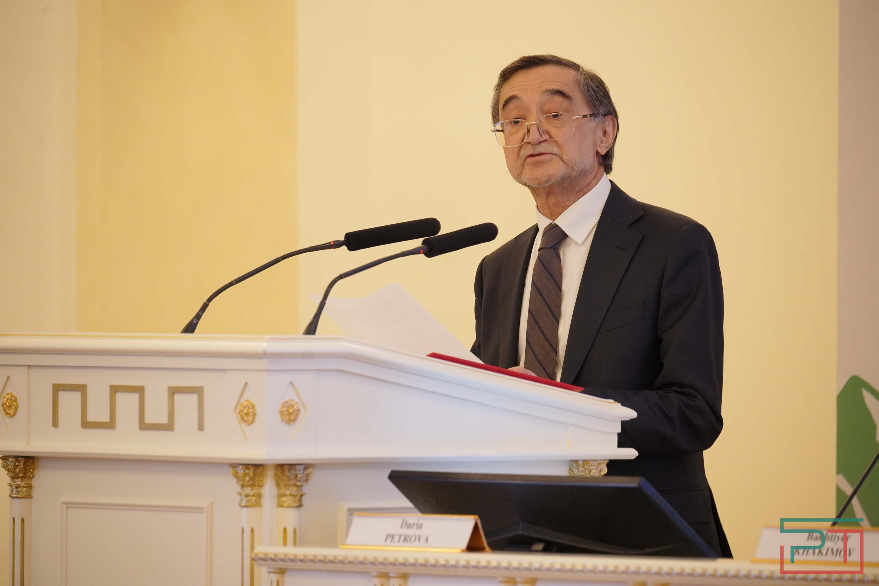 В Казани обсудили вопросы сохранения снежного барса