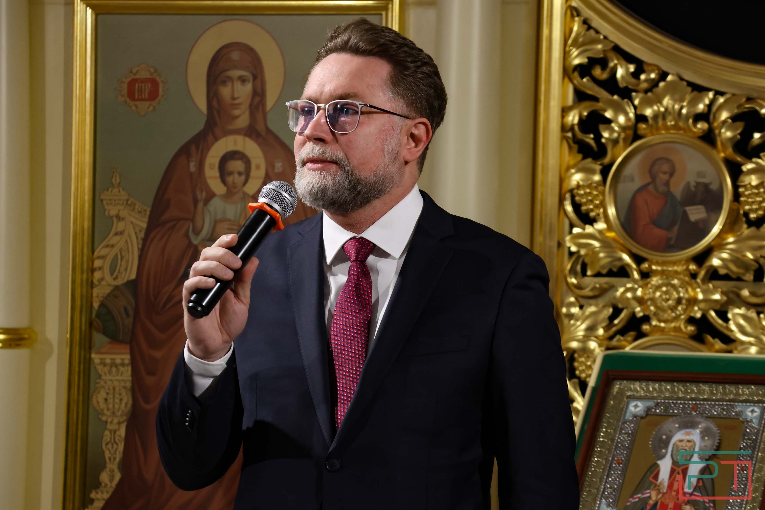 Разворовали и переплавили: митрополит Кирилл открыл в Казани выставку «Не должно вам быть»