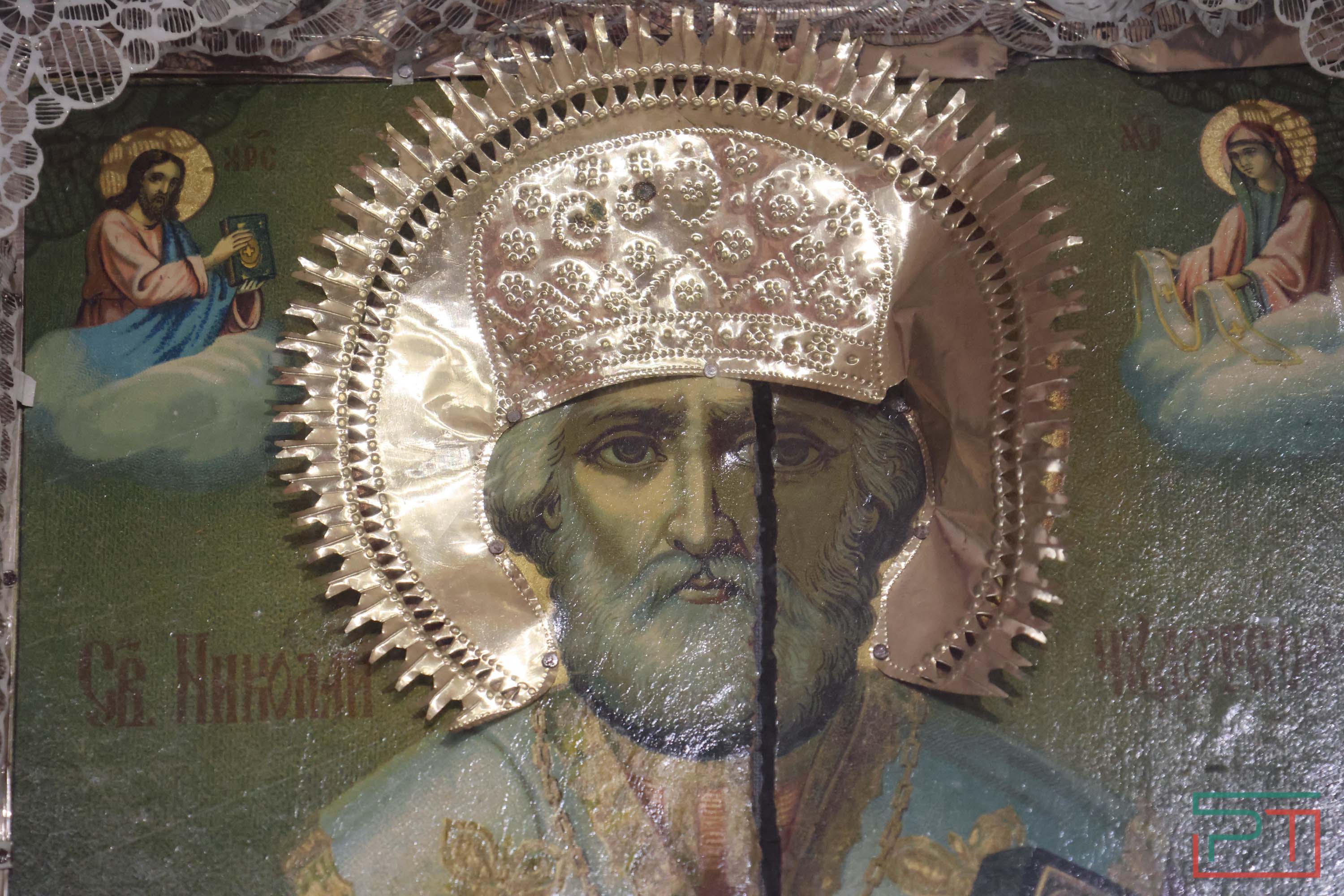 Разворовали и переплавили: митрополит Кирилл открыл в Казани выставку «Не должно вам быть»