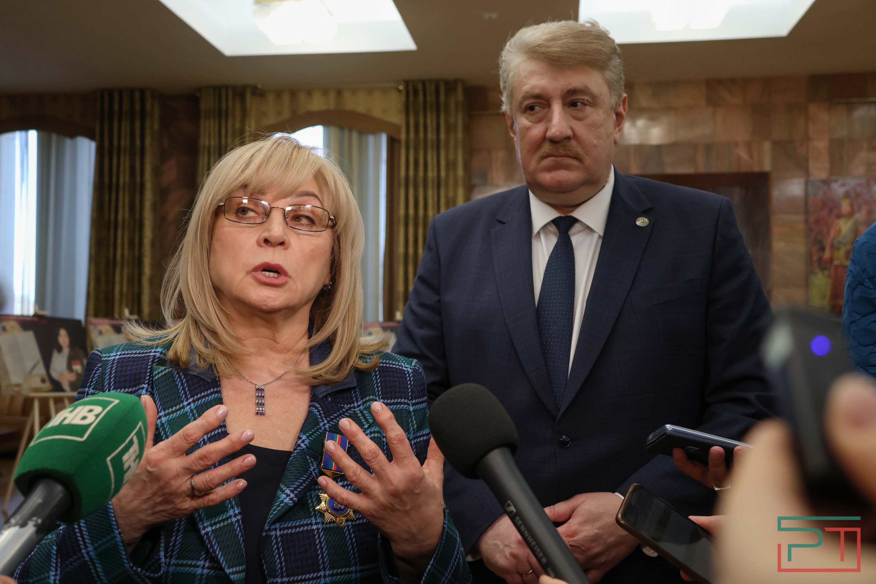 Элла Памфилова посетила выставку, посвященную бойцам СВО