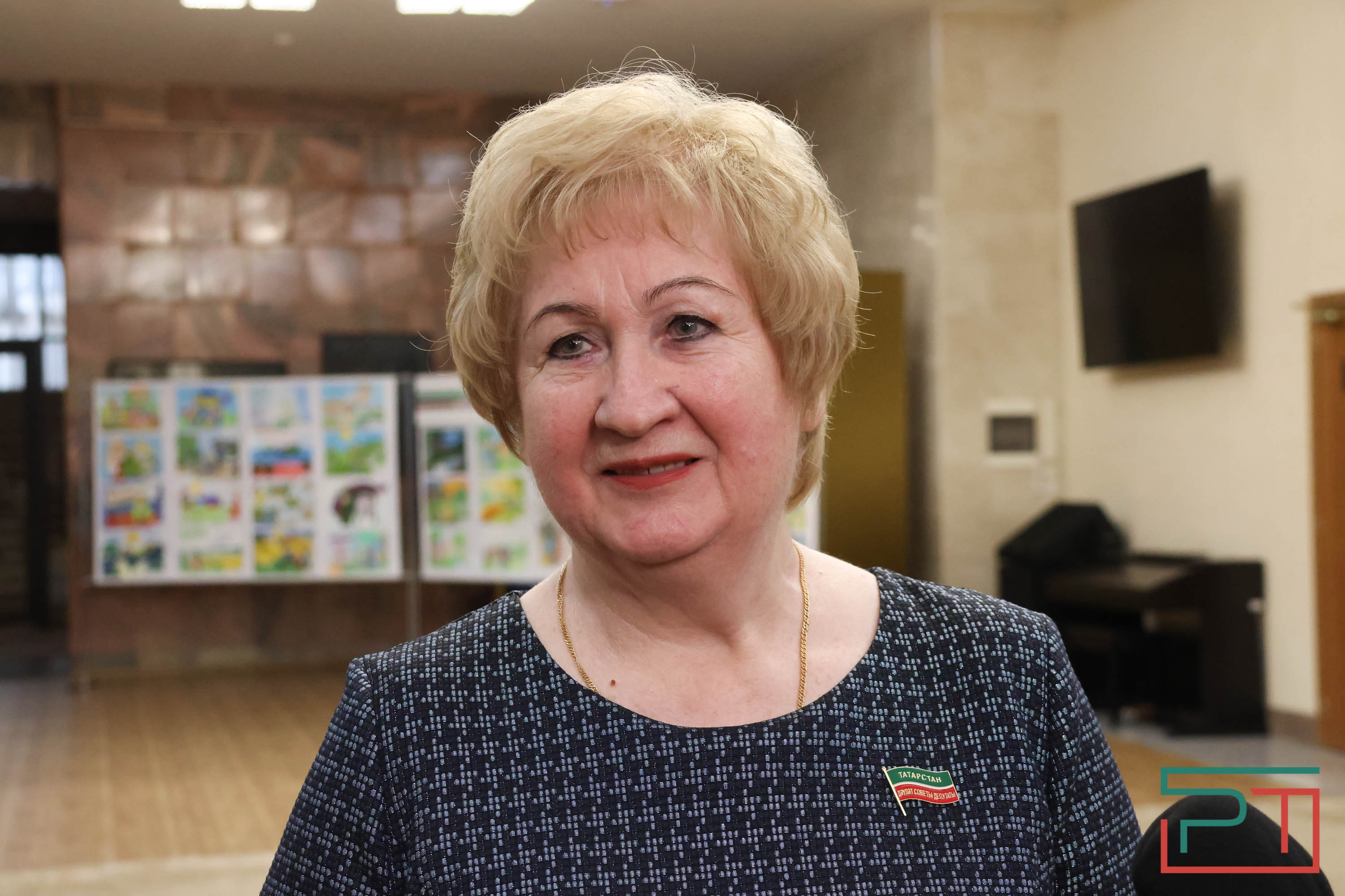 В Госсовете наградили победителей парламентских уроков