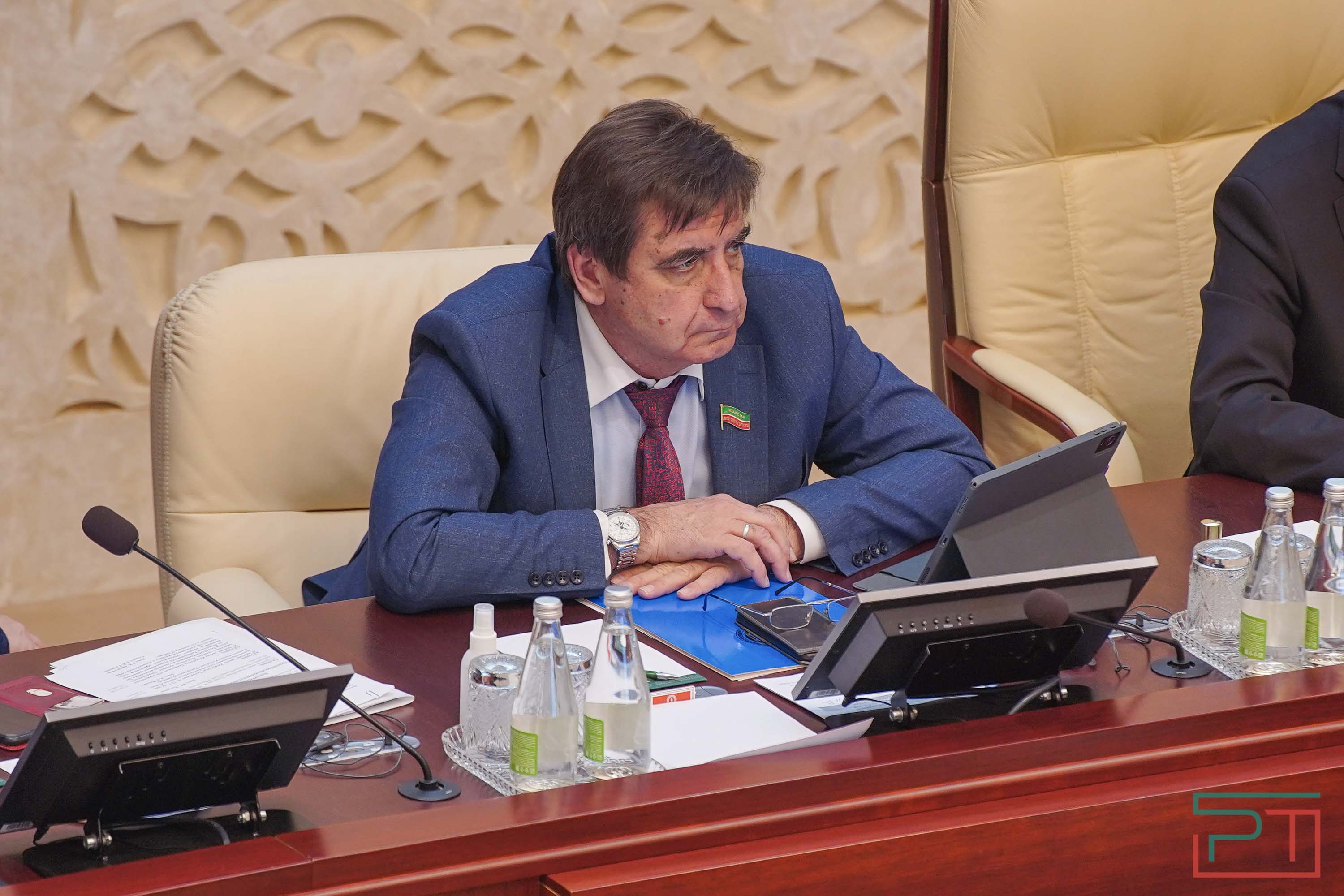 «Татарстан не просто выстоял»: Госсовет принял отчет Песошина по итогам работы в 2024 году