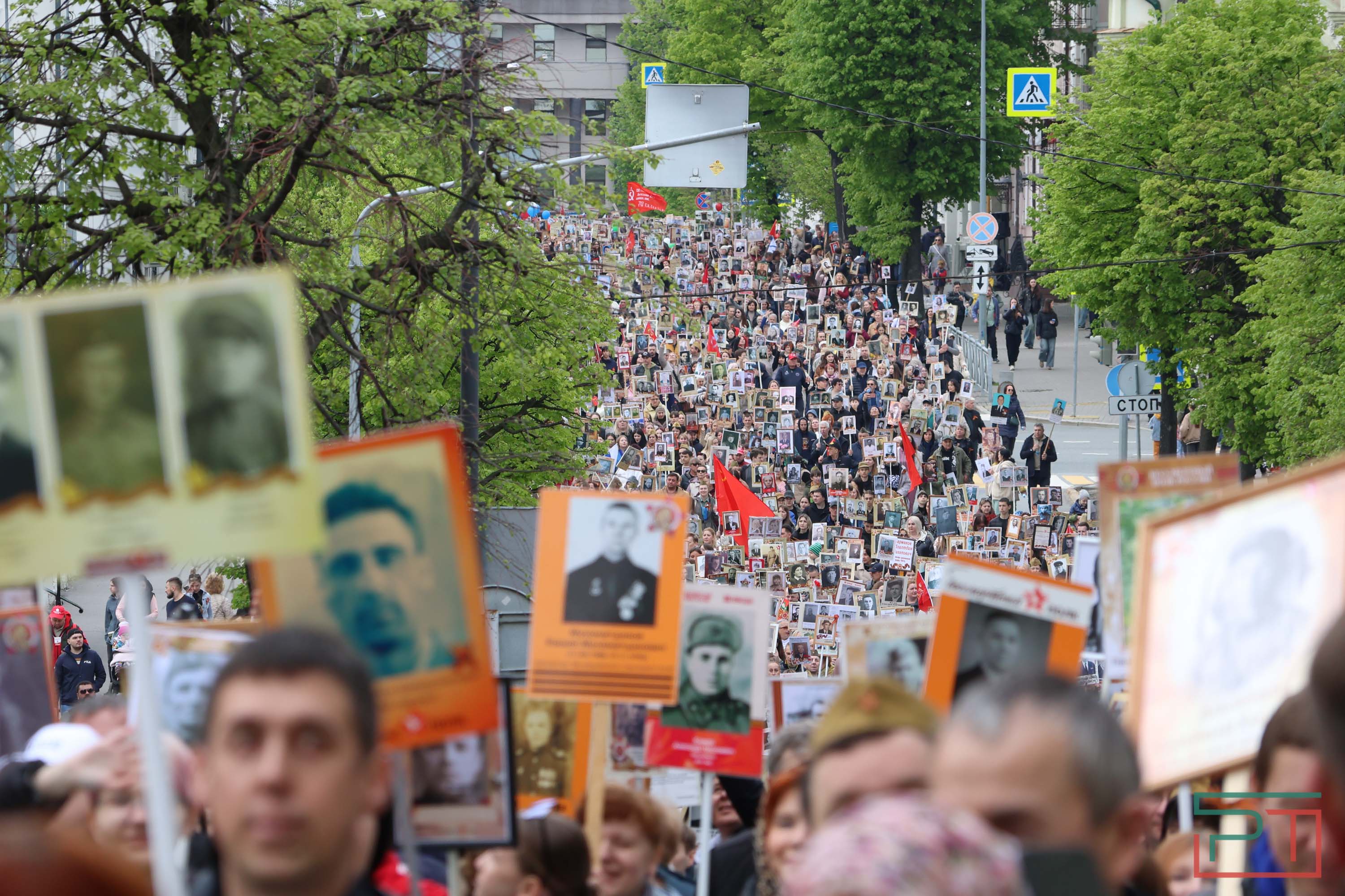 Шествие «Бессмертный полк» в Казани