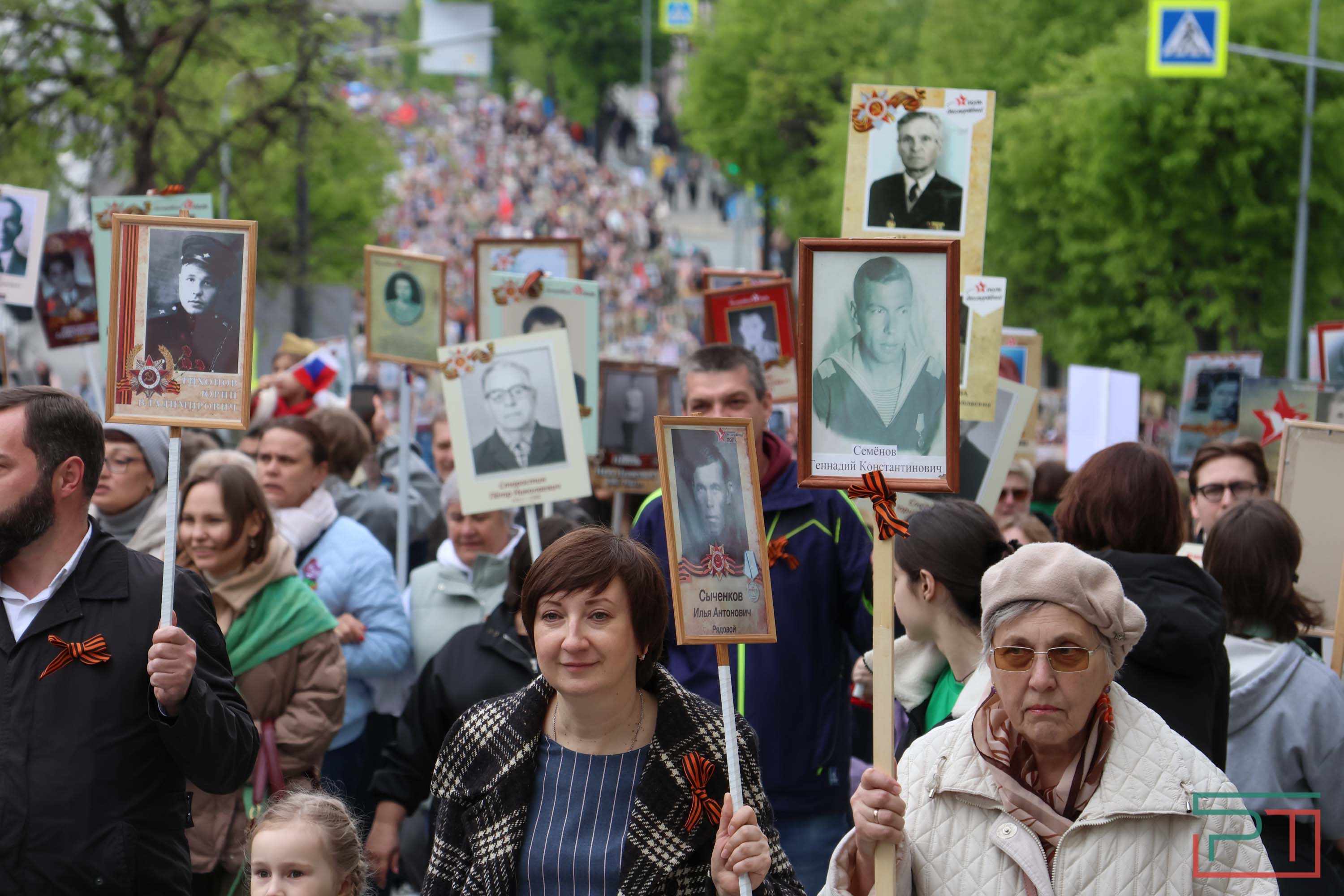 Шествие «Бессмертный полк» в Казани