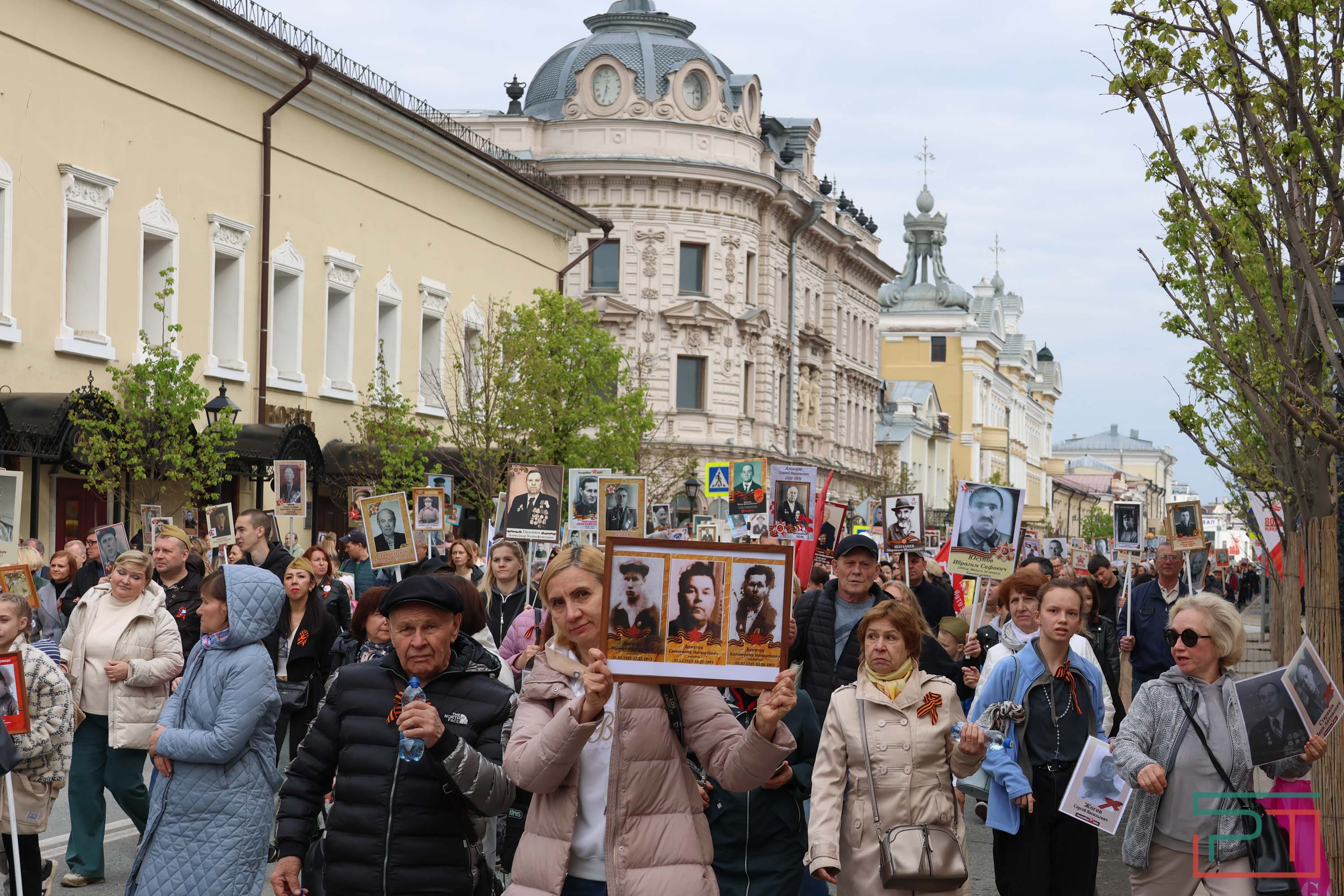 Шествие «Бессмертный полк» в Казани