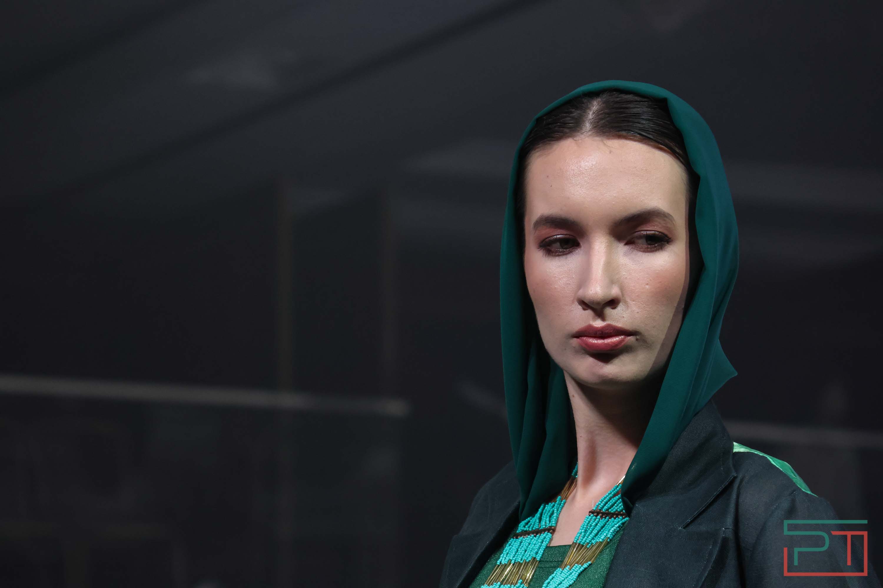 Показ благопристойной моды Modest Fashion Day