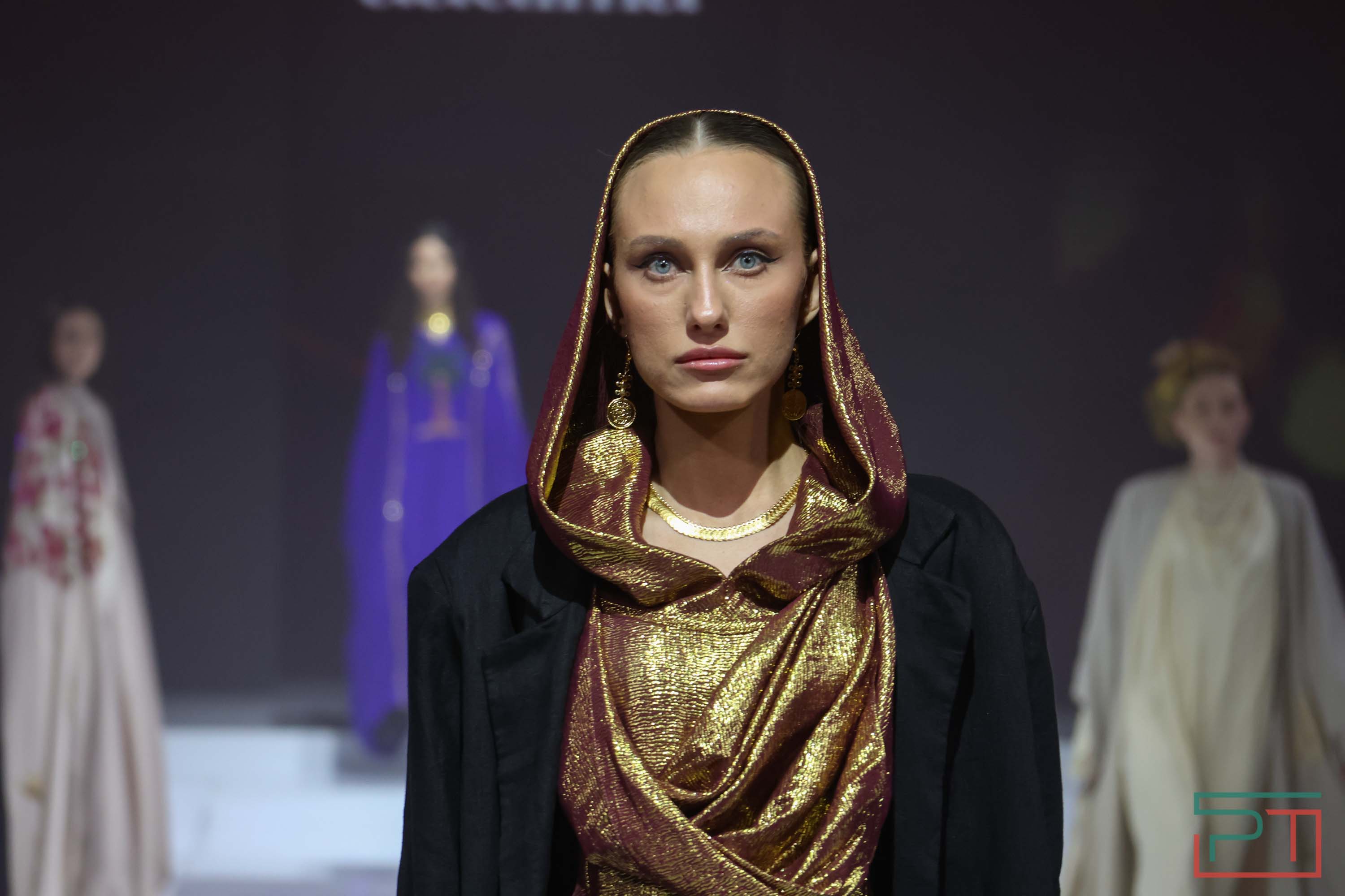 Показ благопристойной моды Modest Fashion Day