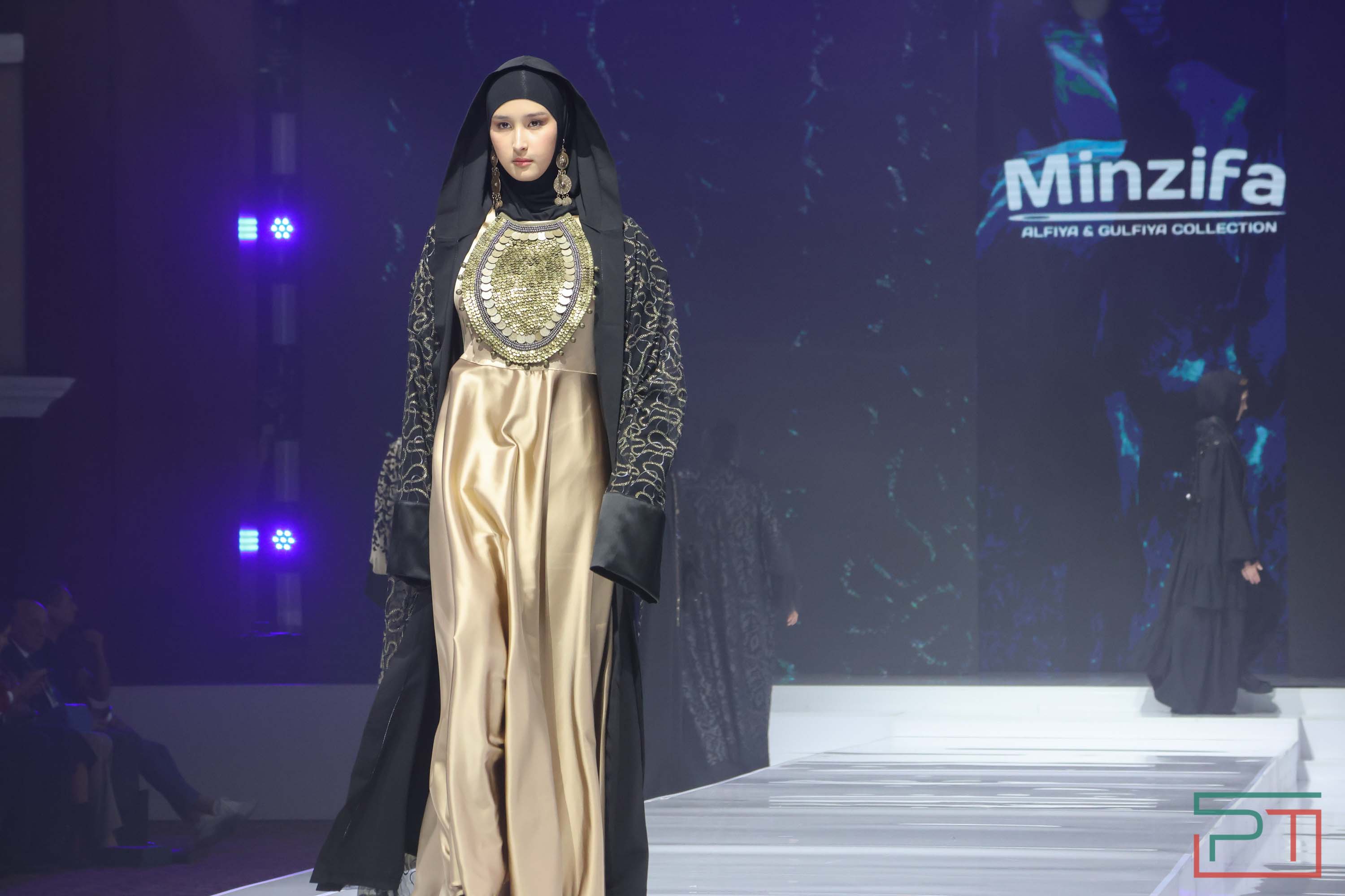 Показ благопристойной моды Modest Fashion Day