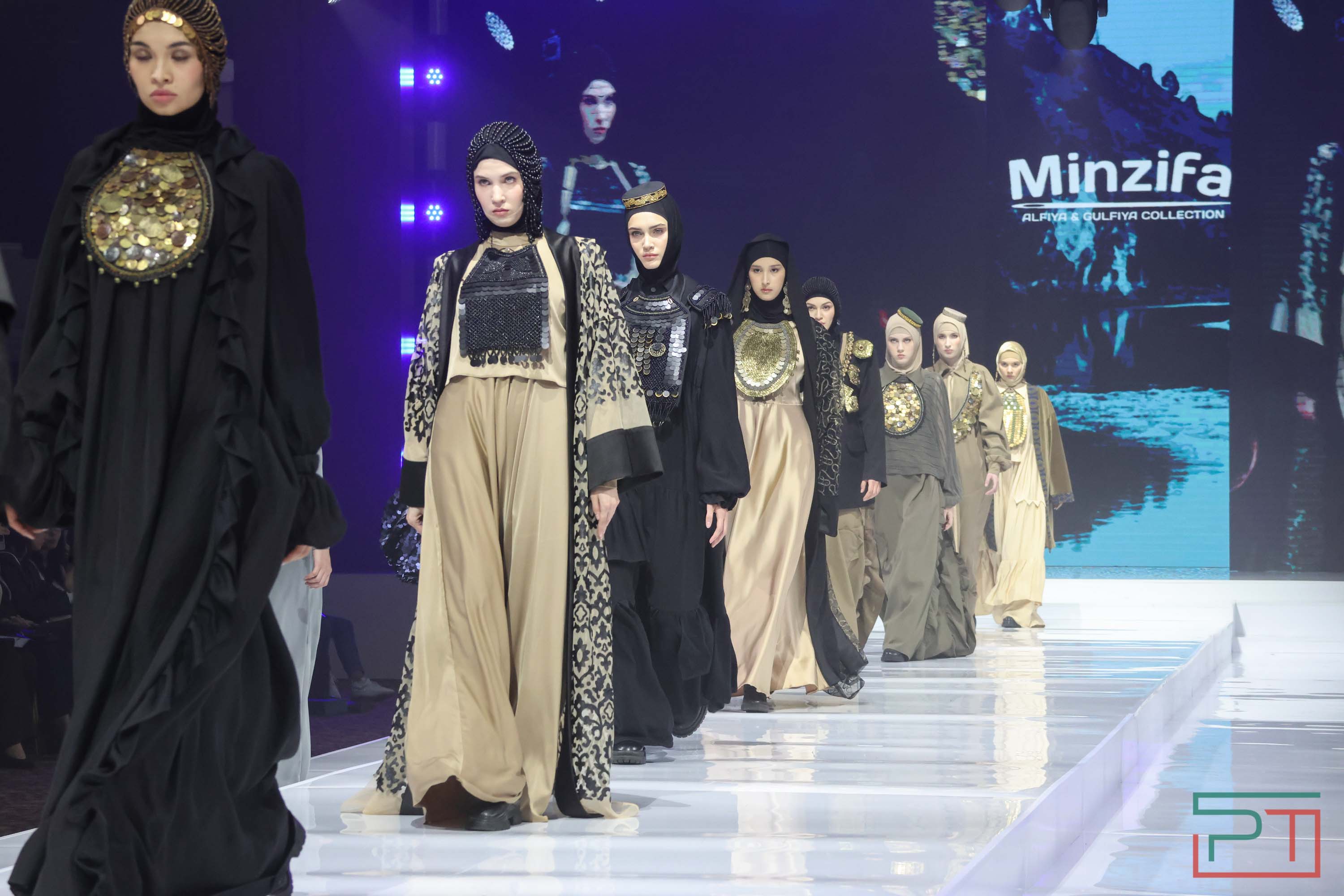 Показ благопристойной моды Modest Fashion Day