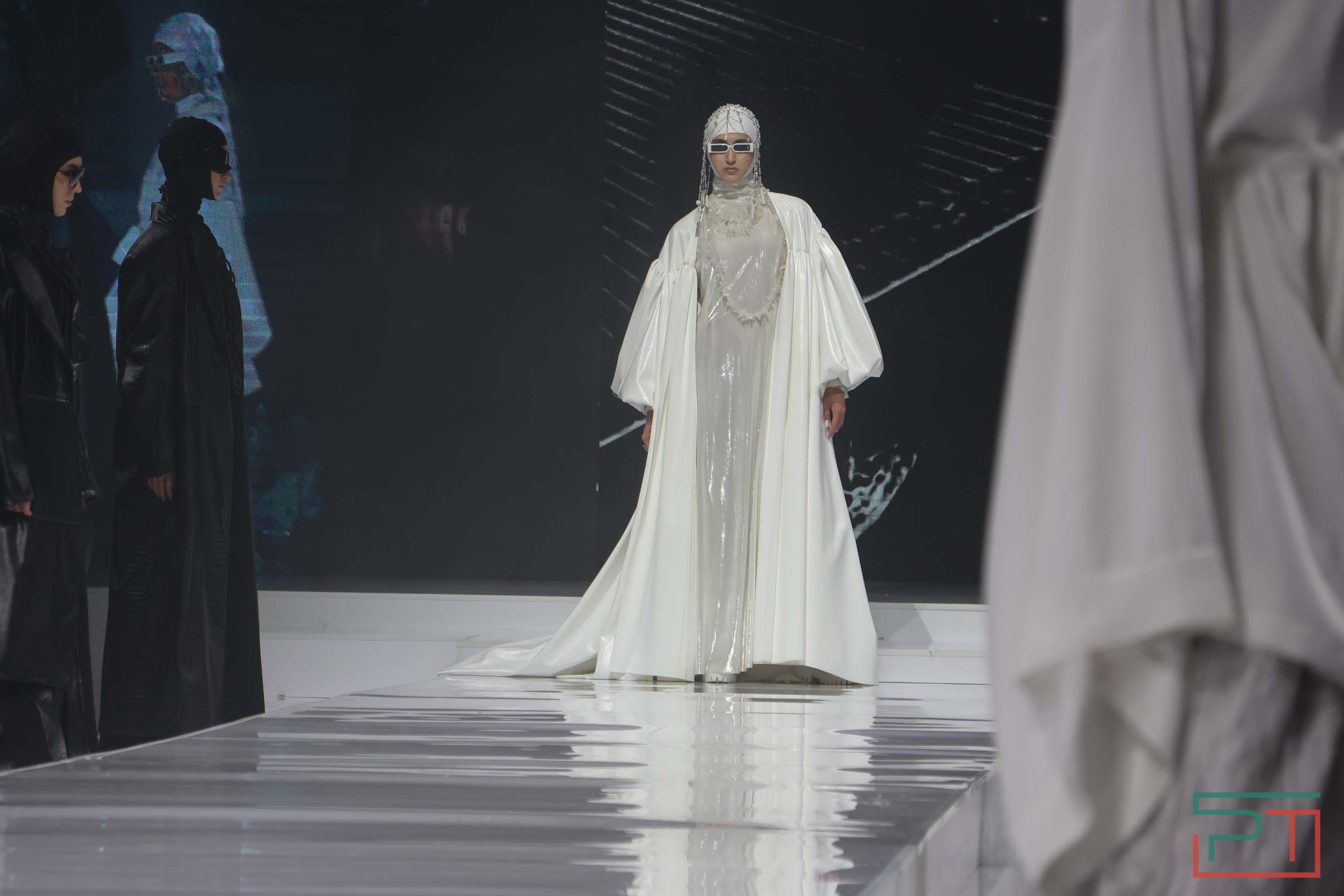 Показ благопристойной моды Modest Fashion Day