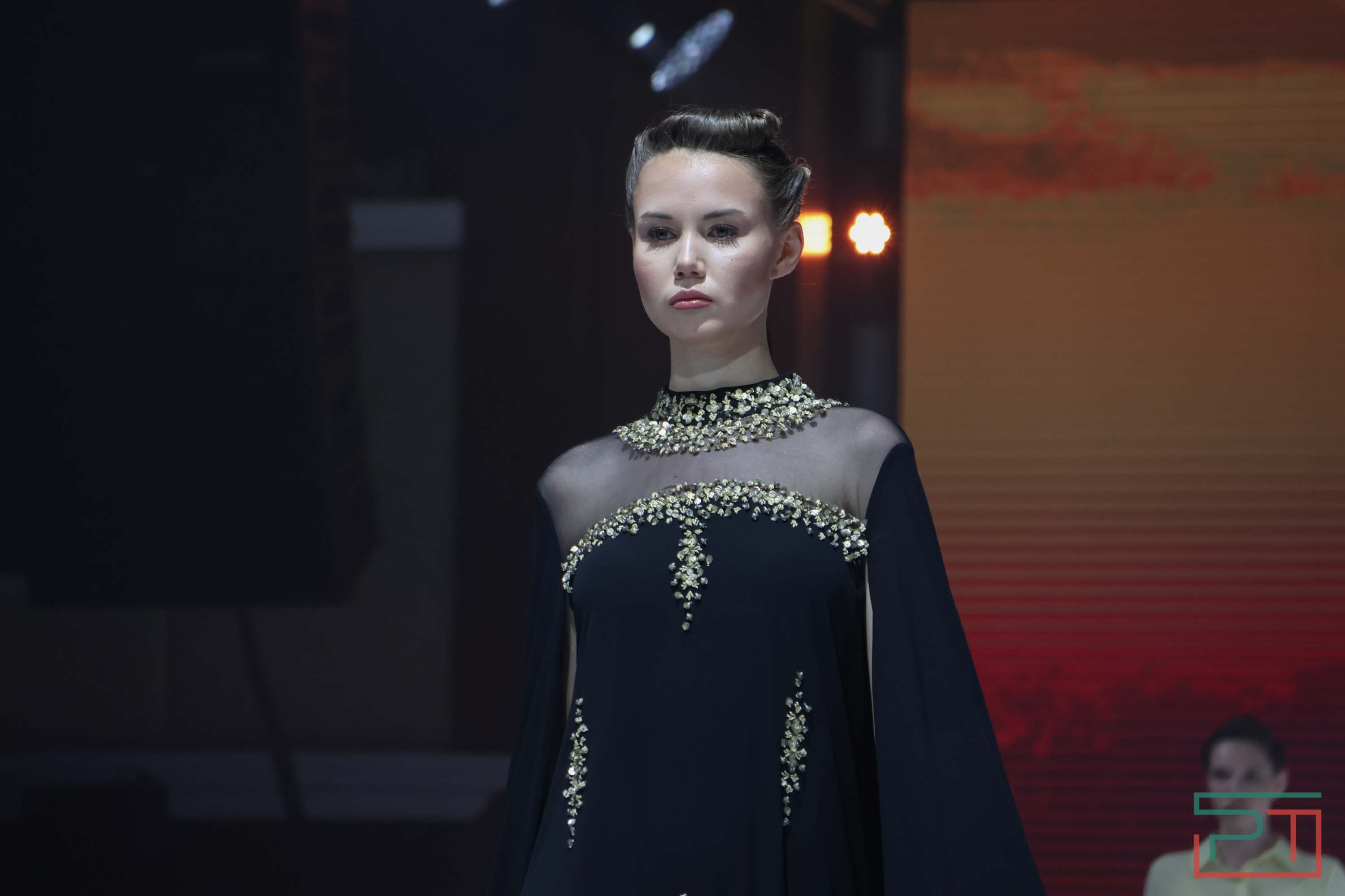 Показ благопристойной моды Modest Fashion Day